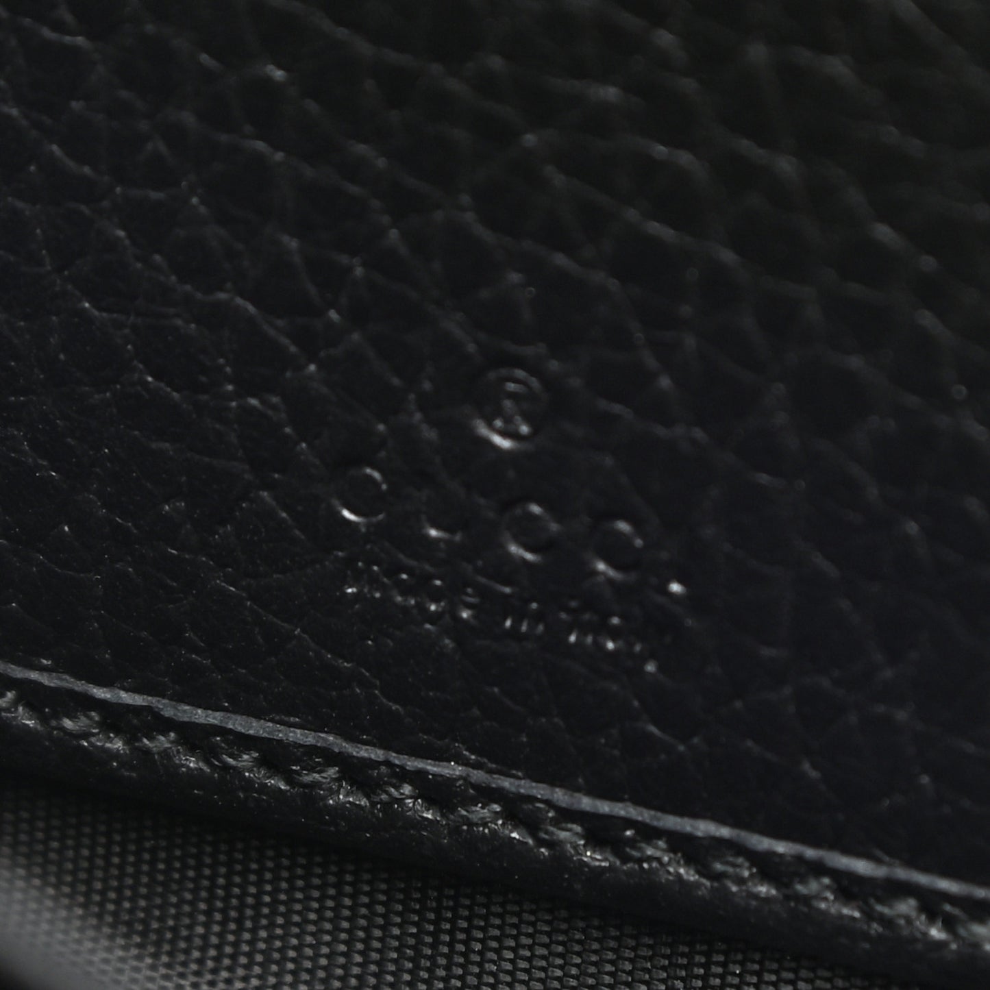 Dollar Calfskin GG Marmont Zip Around Wallet Black