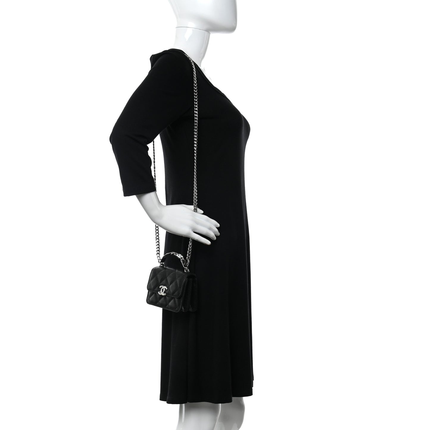 Caviar Quilted Pick Me Up Clutch With Chain Black