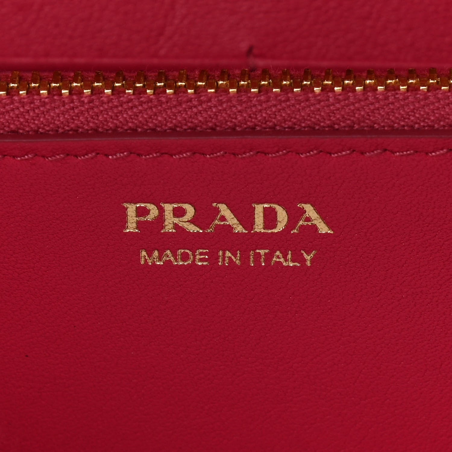 Prada Vitello Move Metal Oro Chain Wallet Peonia 6 of 11