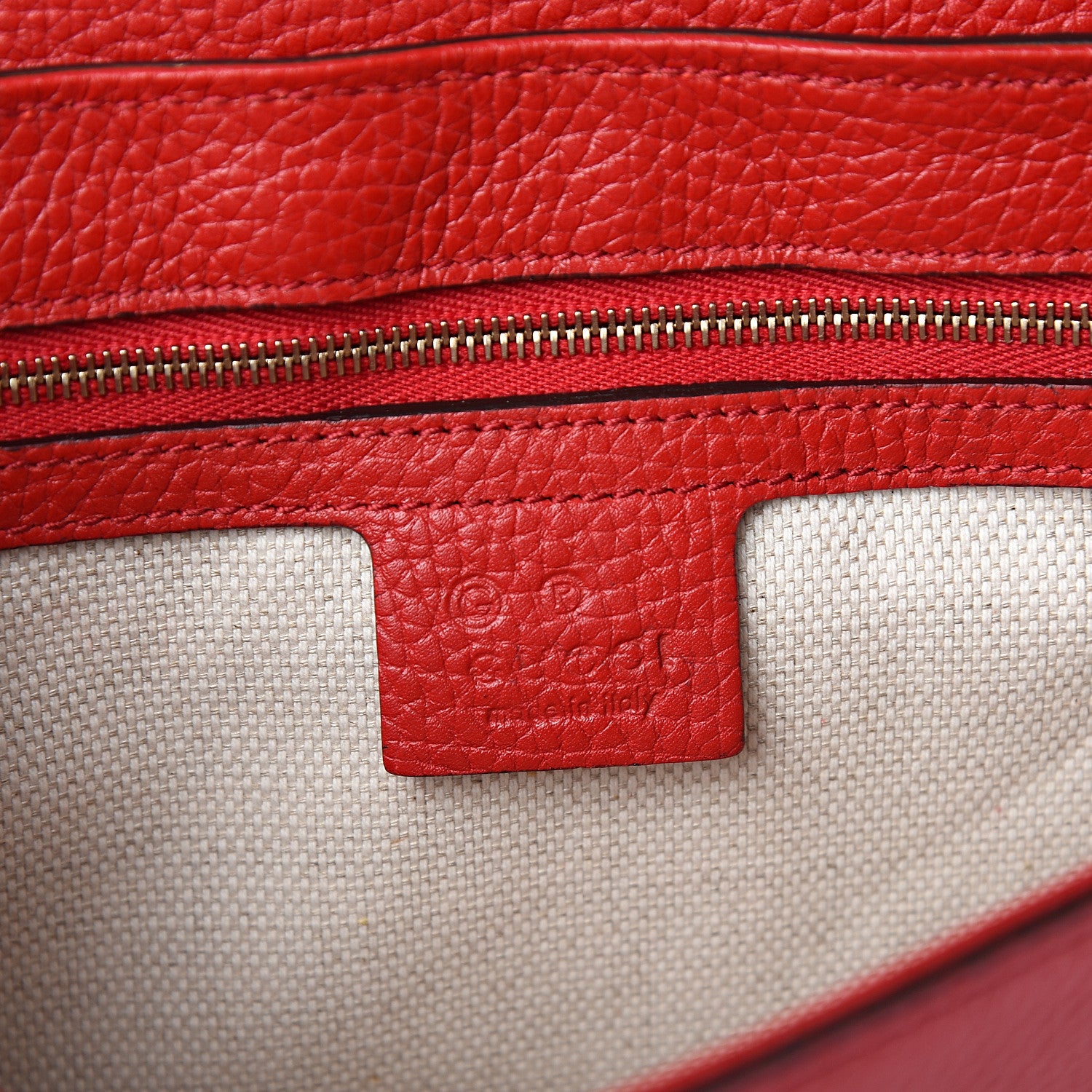 Gucci Pebbled Calfskin Medium Soho Flap Crossbody Vibrant Red 5 of 9