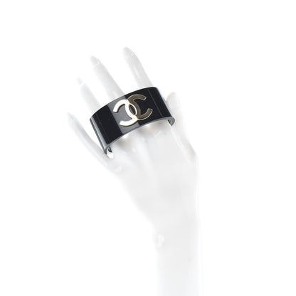 Chanel Resin CC Cuff Gold Black 2 of 4