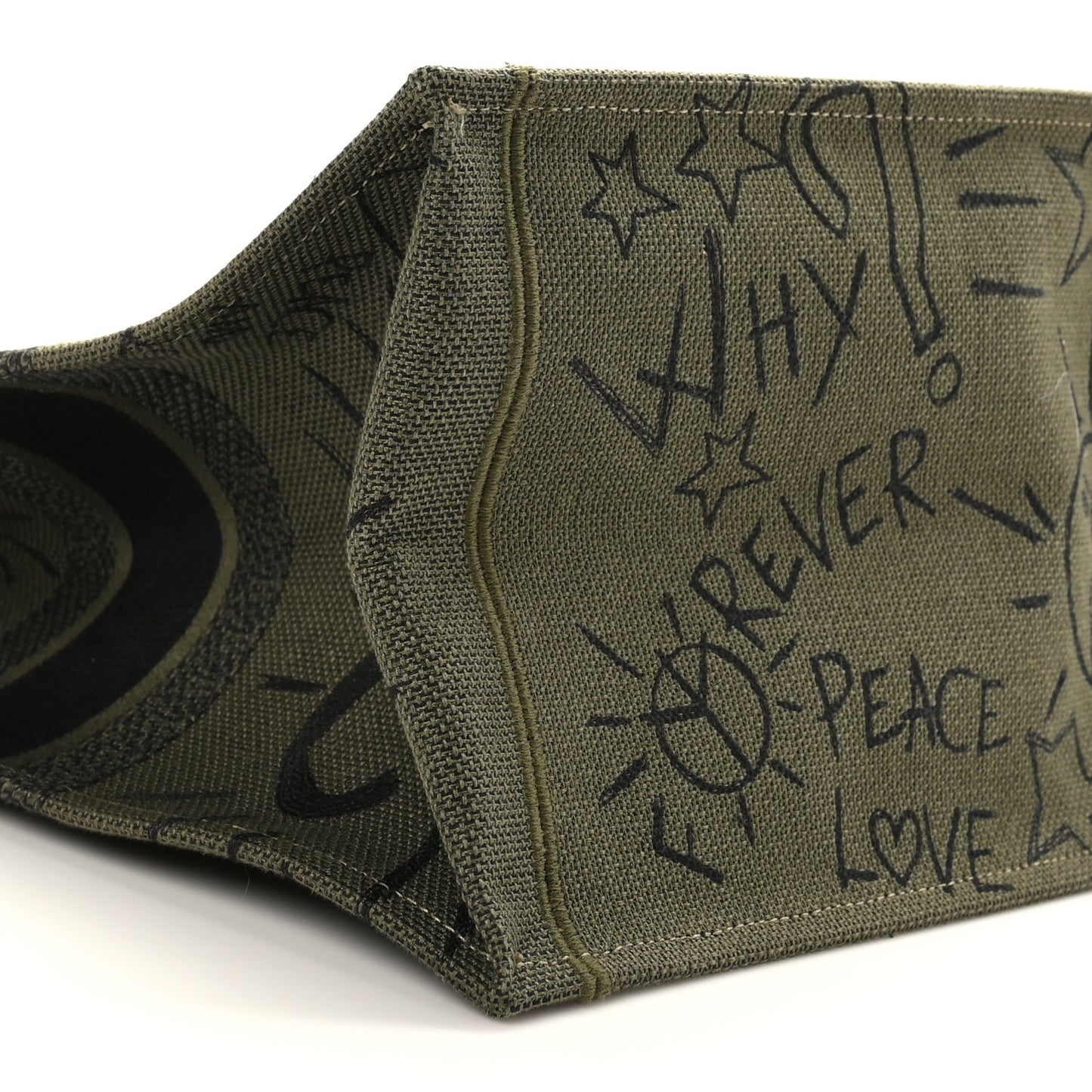 Canvas Embroidered Graffiti Book Tote Vert