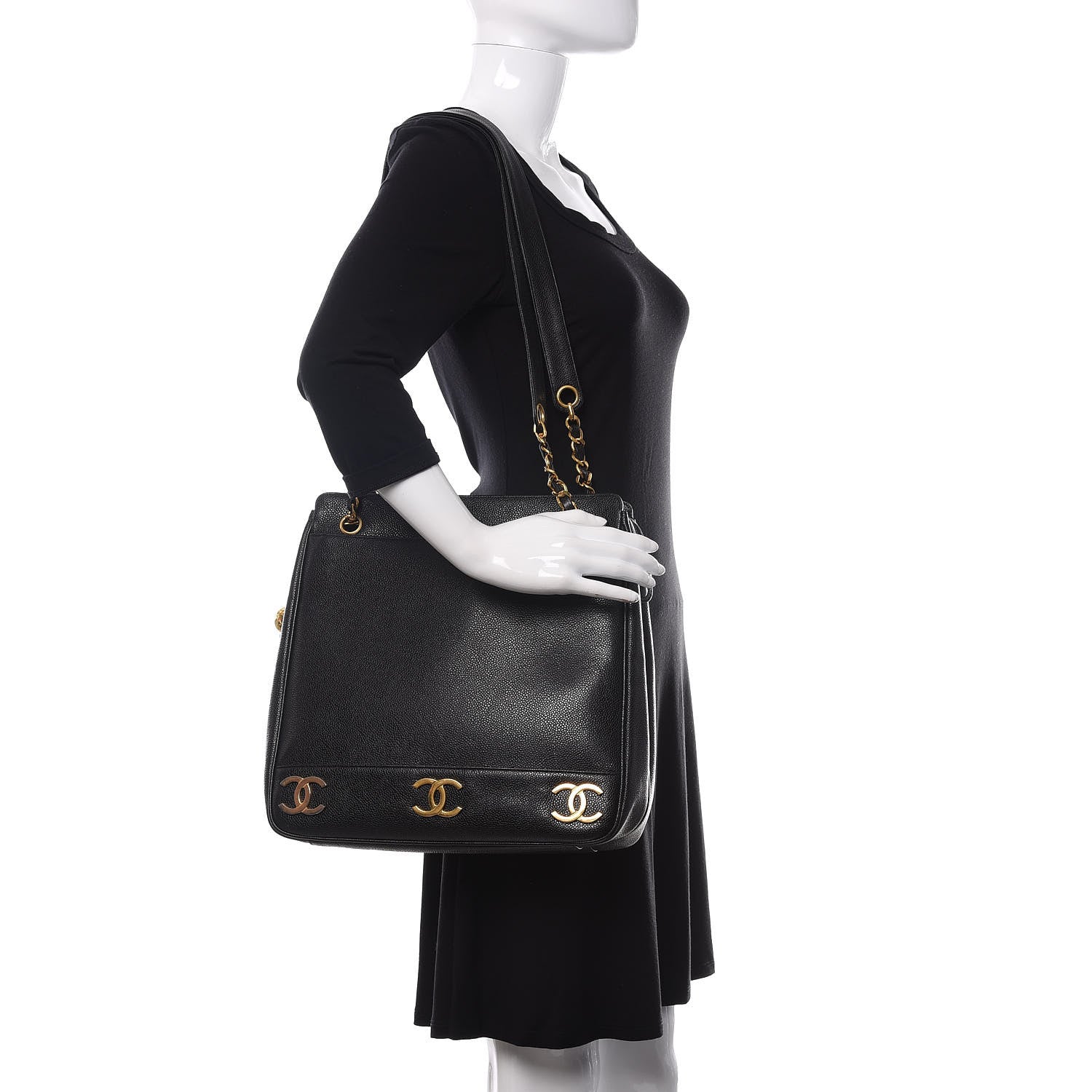 Chanel Caviar CC Shoulder Bag Black 2 of 13