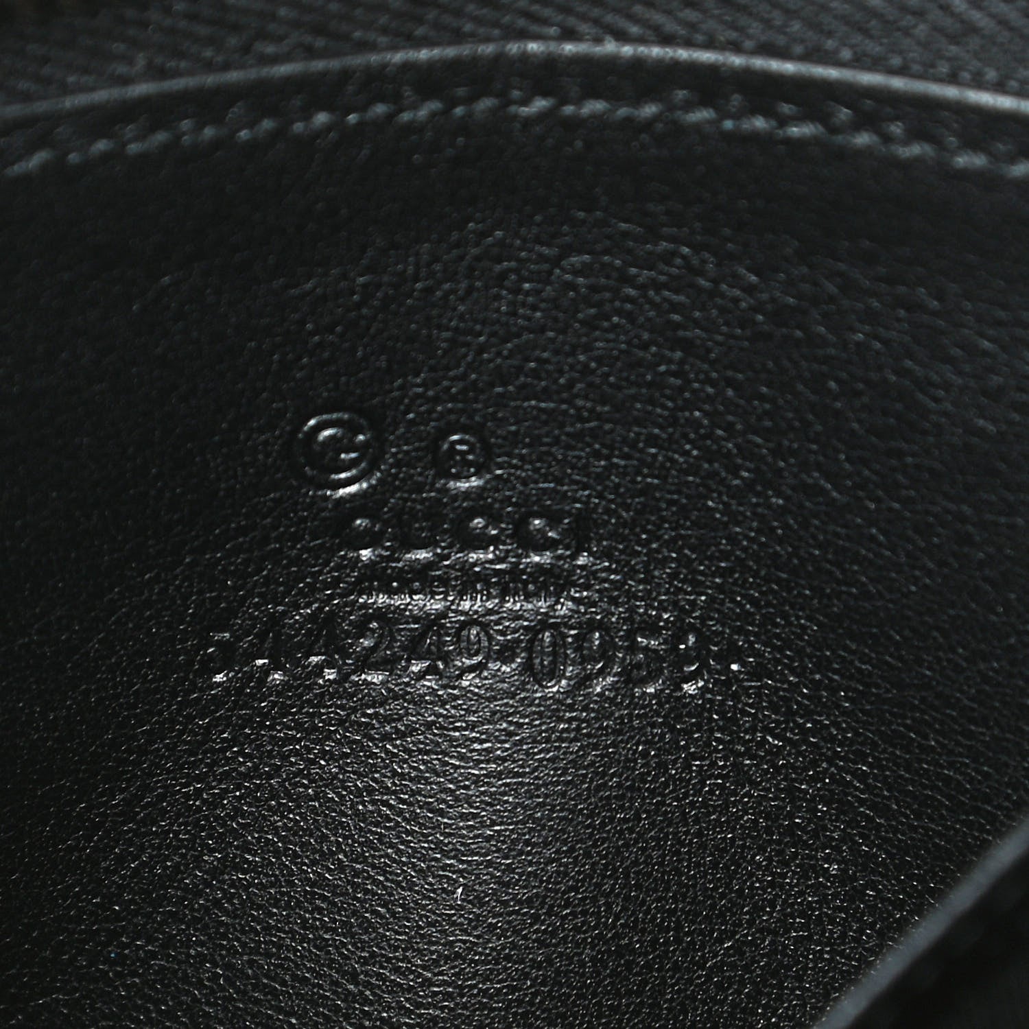 Gucci Microguccissima Zip Around Card Case Black 7 of 9