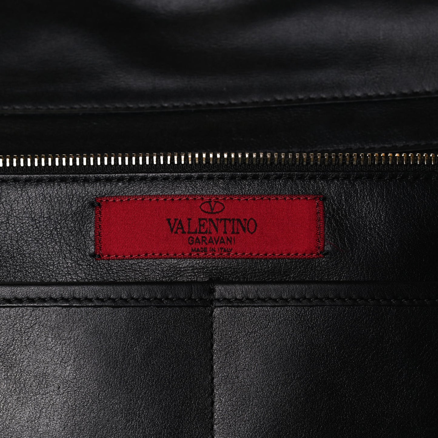 Vitello Medium Rockstud Tote Black