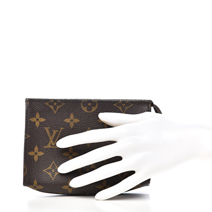 Louis Vuitton Monogram Toiletry Pouch 15 2 of 9