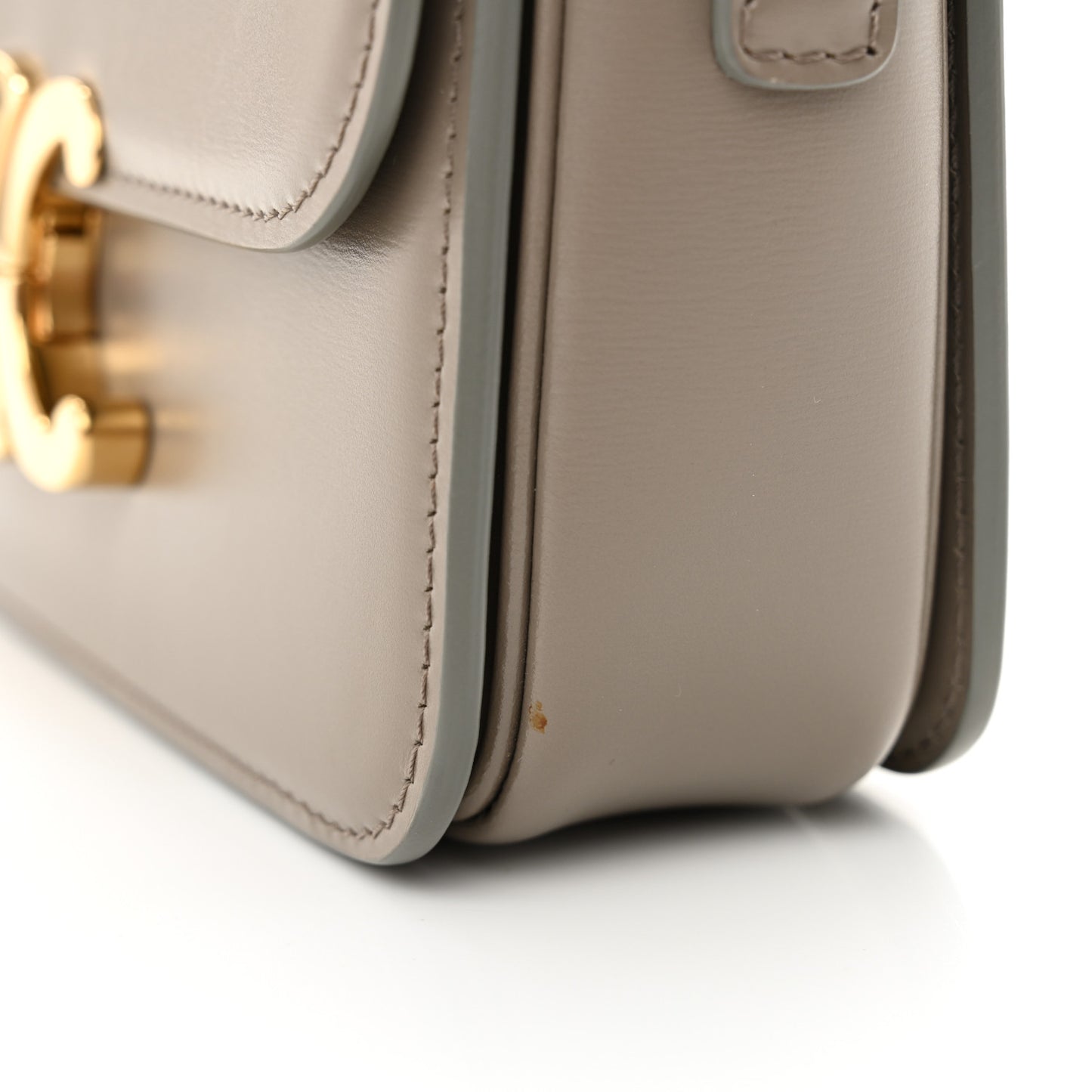 Shiny Calfskin Teen Triomphe Pebble