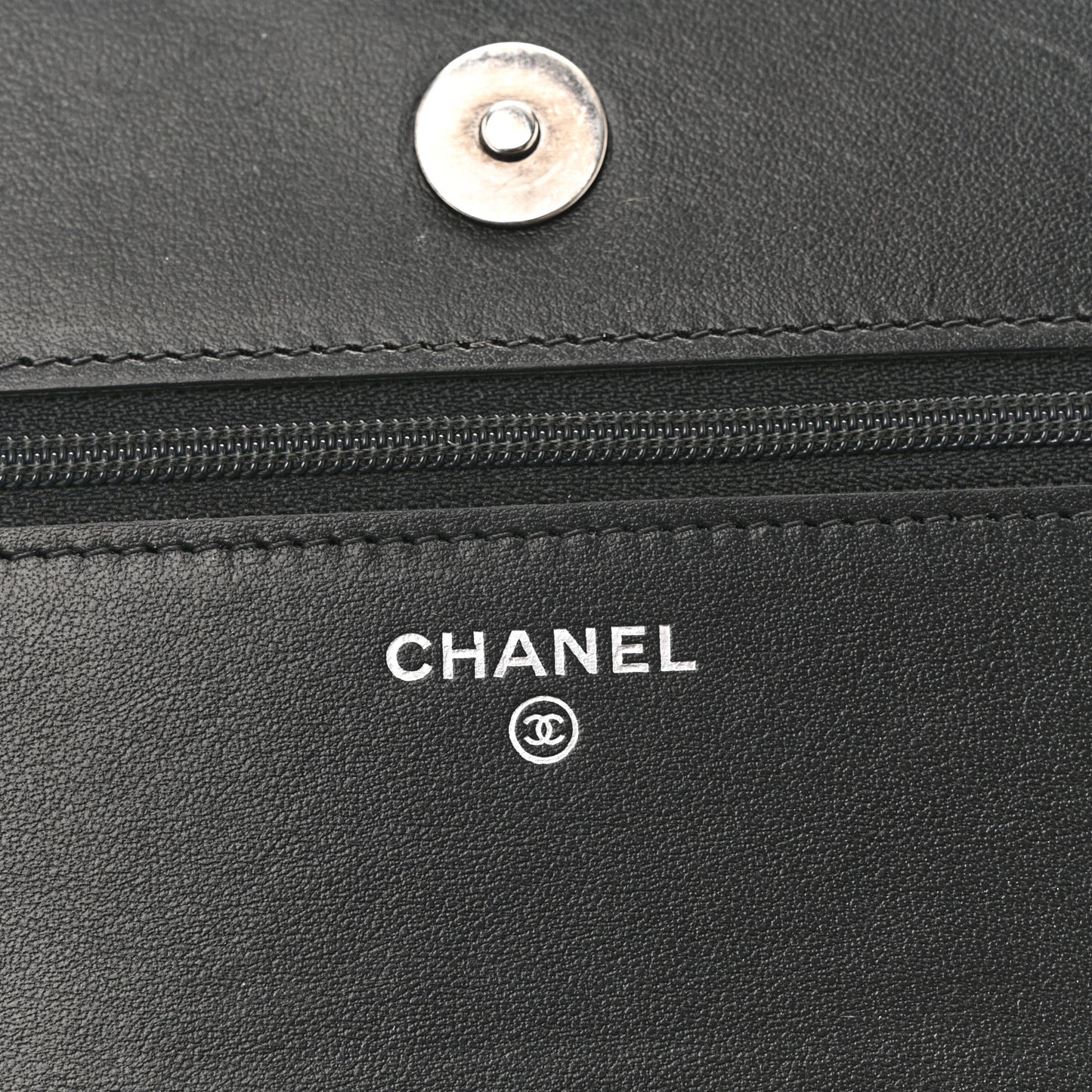 Caviar Quilted Boy Wallet On Chain WOC Black