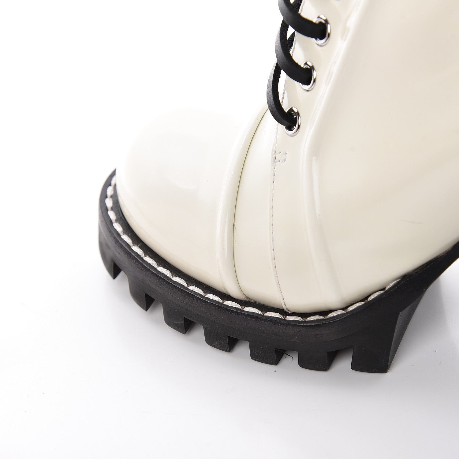 Louis Vuitton Patent Calfskin Spaceship Star Trail Ankle Boots 39 White 14 of 14