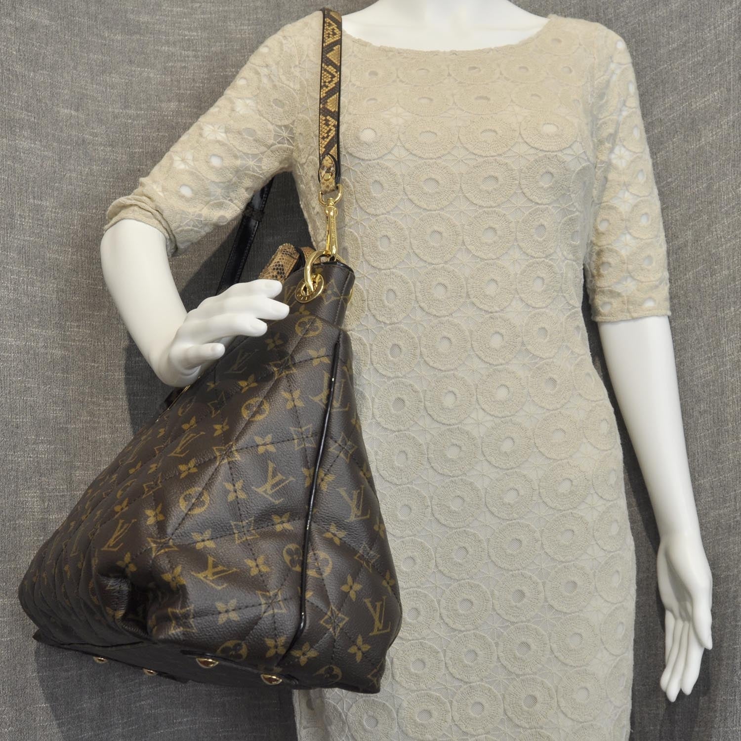 Louis Vuitton Monogram Etoile Exotique GM Miel 2 of 10