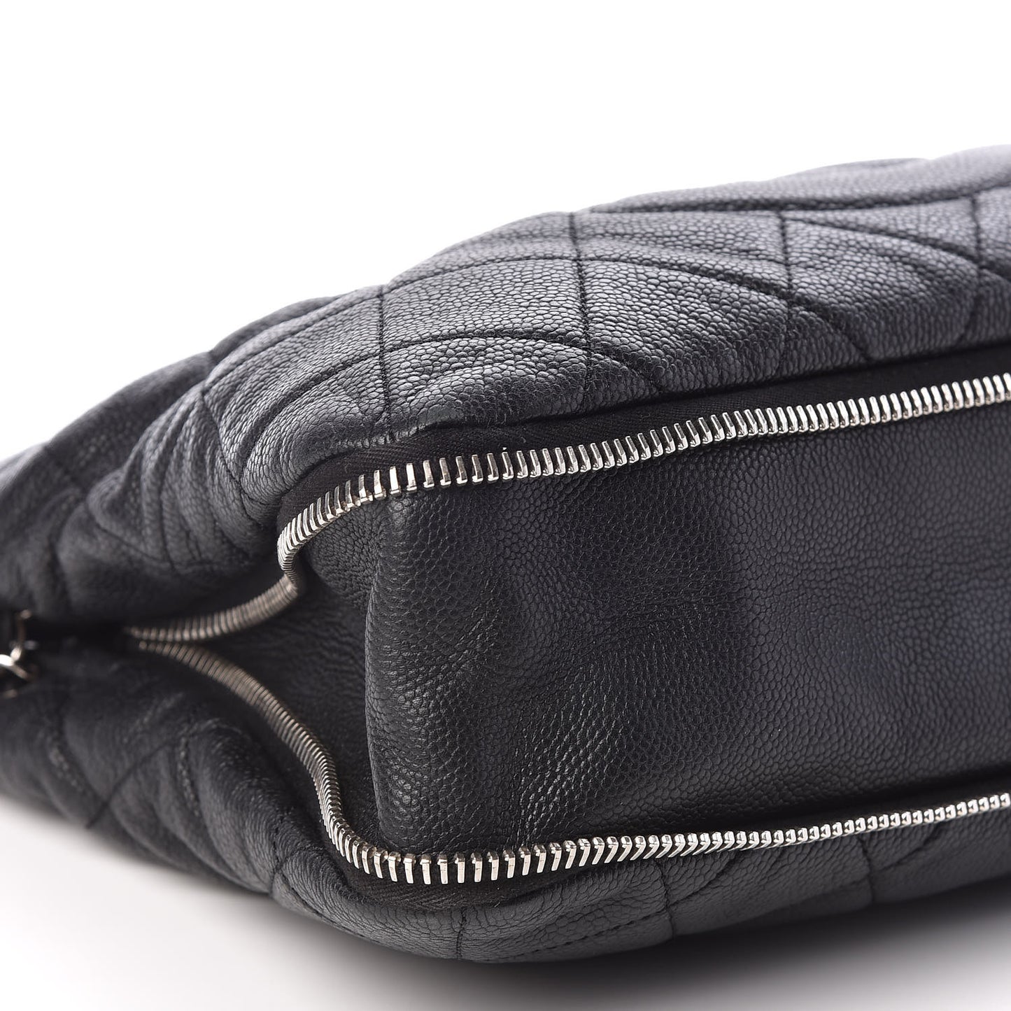 Caviar Quilted Expandable Zip Shoulder Bag Black