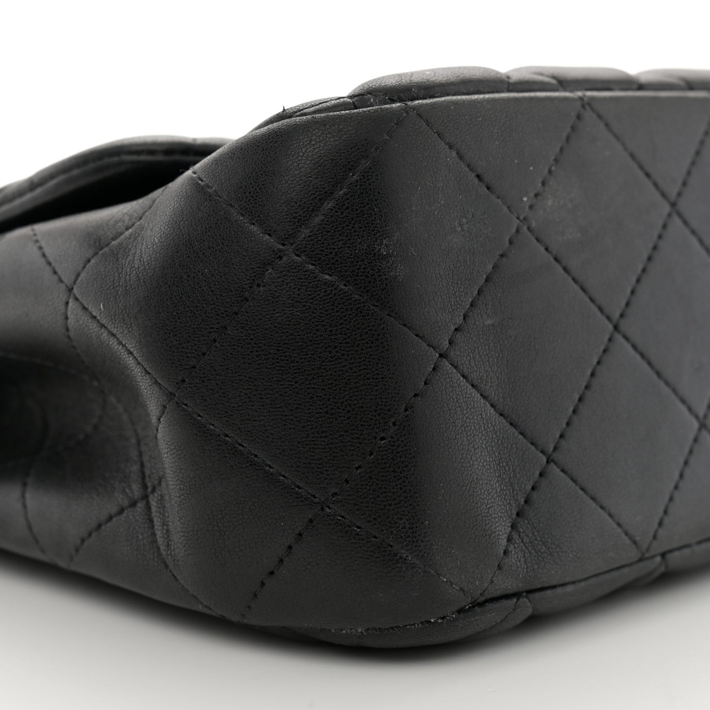 Lambskin Quilted Jumbo Single Flap Black