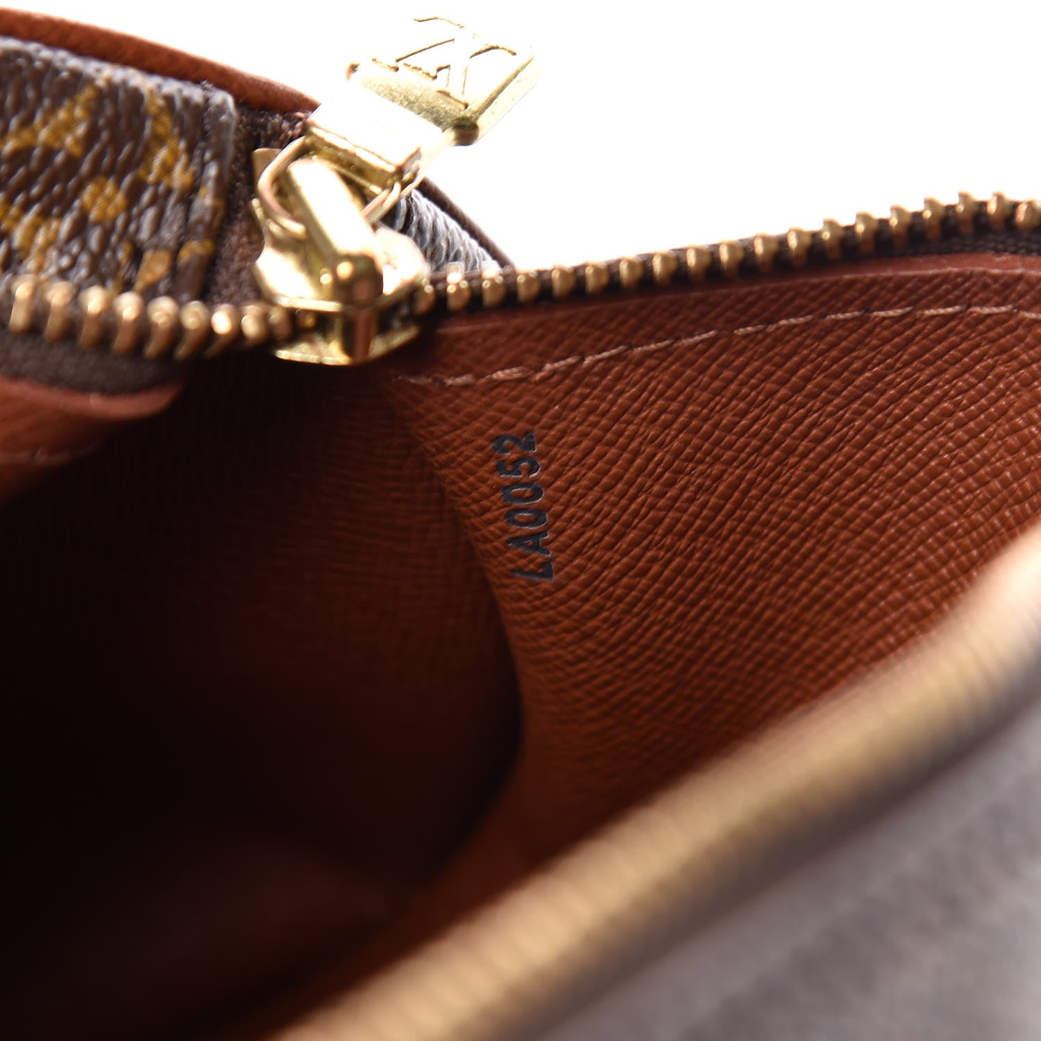 Louis Vuitton Monogram Papillon 26 9 of 10