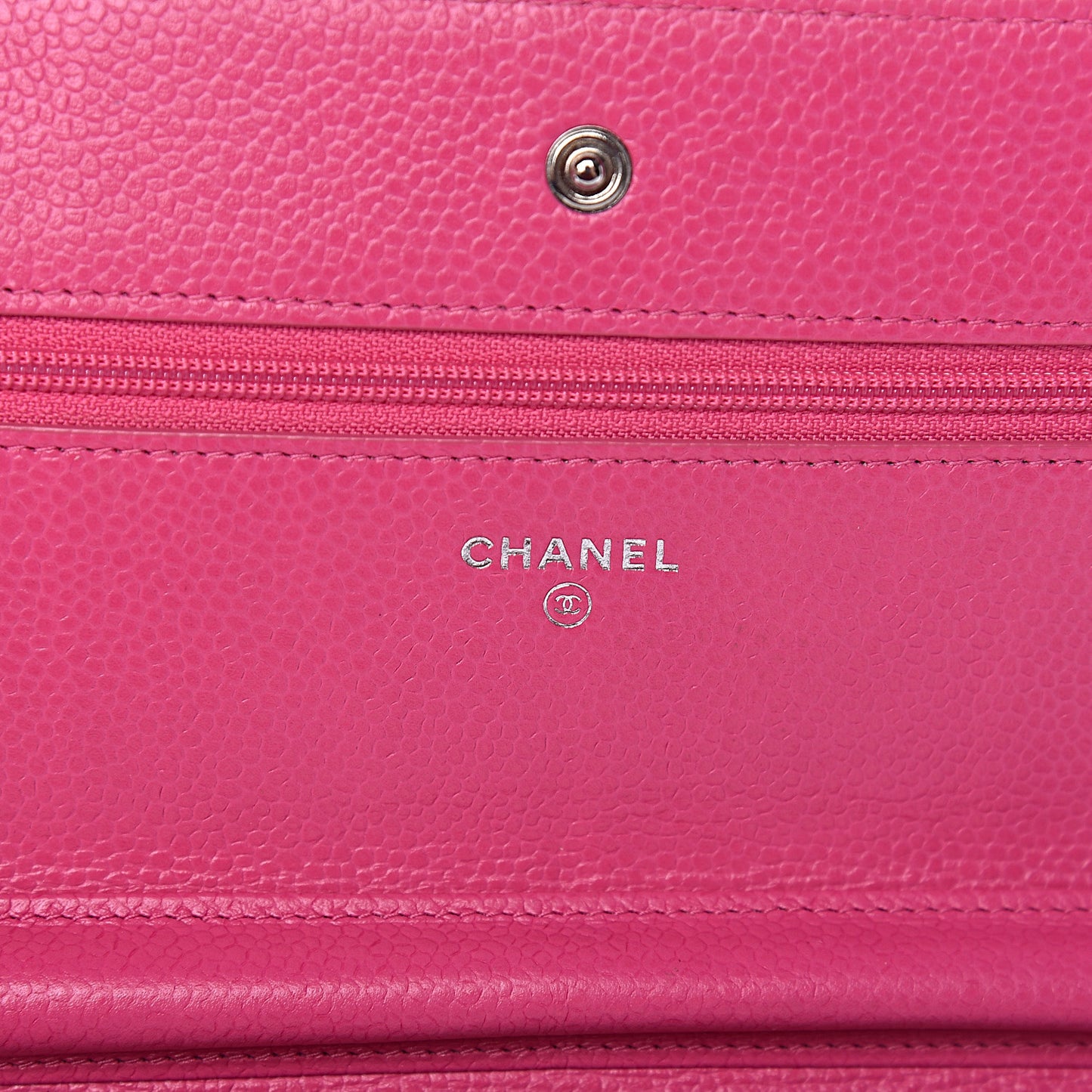 Caviar Quilted Wallet on Chain WOC Pink