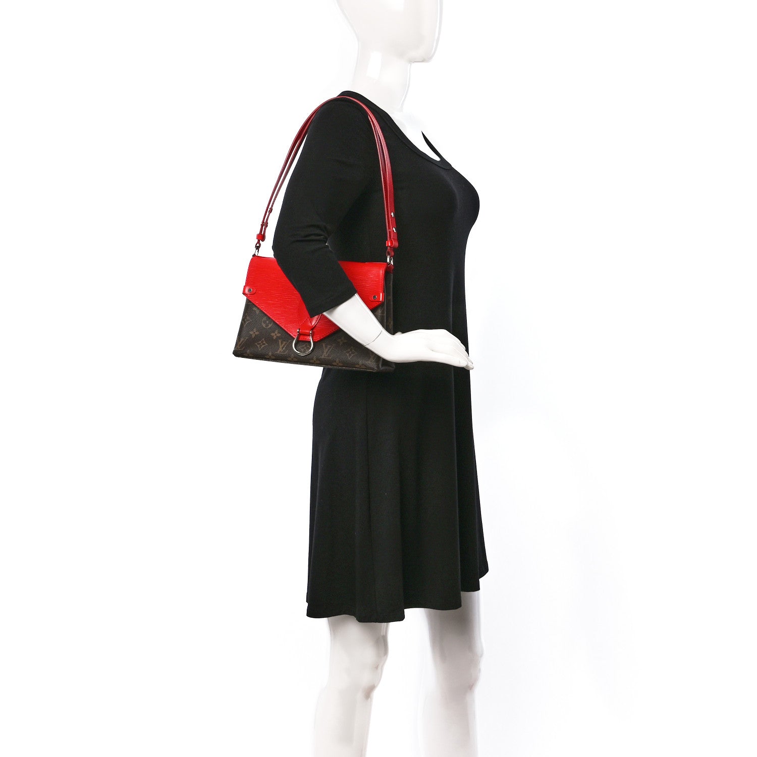 Louis Vuitton Monogram Epi Saint Michel Coquelicot 2 of 8