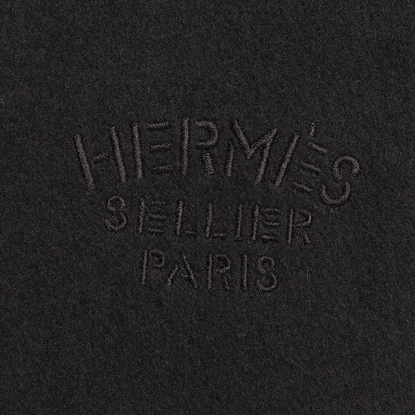 Cashmere Broderie Scarf Black