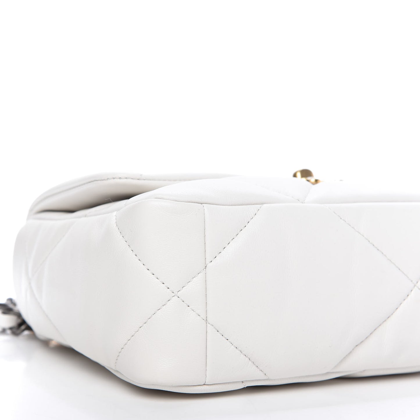 Goatskin Quilted Medium 19 Flap White