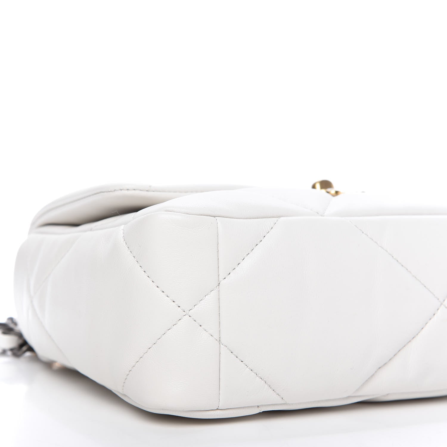 Chanel Goatskin Quilted Medium 19 Flap White 6 of 11
