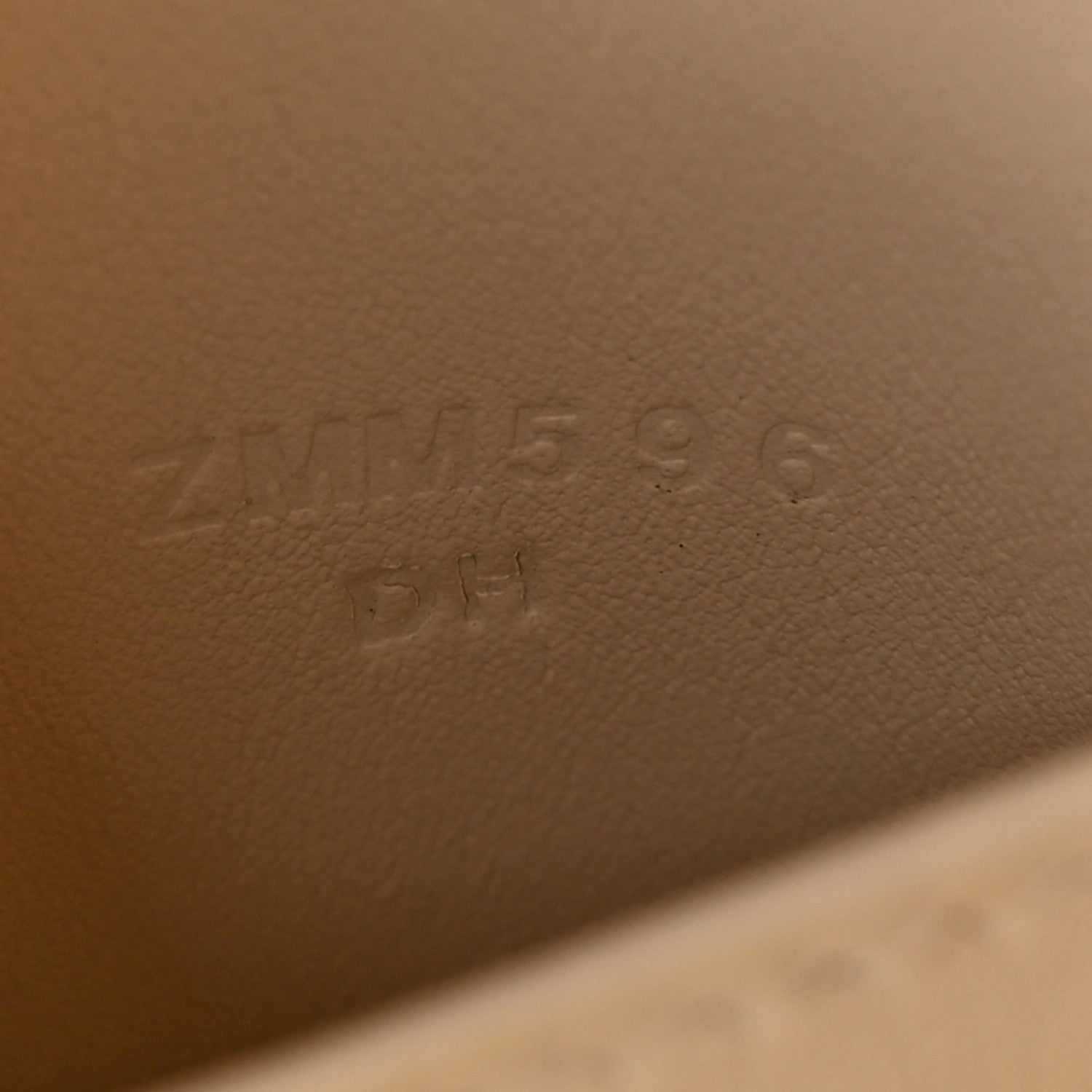 Hermes Taurillon Clemence Mini Lindy 20 Craie 7 of 12