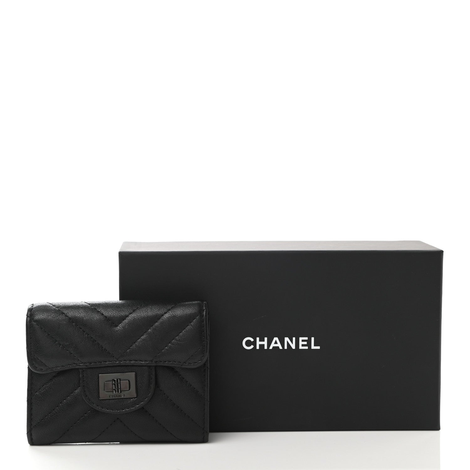 Chanel Aged Calfskin Chevron Quilted Reissue Flap Card Holder So Black 9 of 9