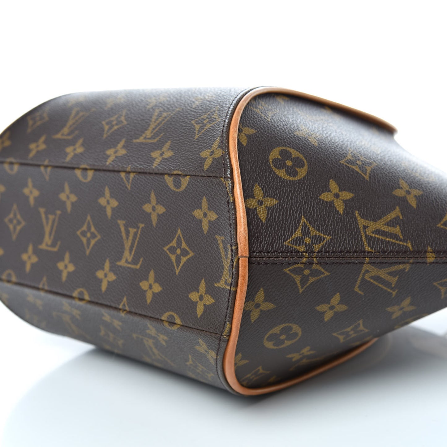 Monogram Ellipse MM