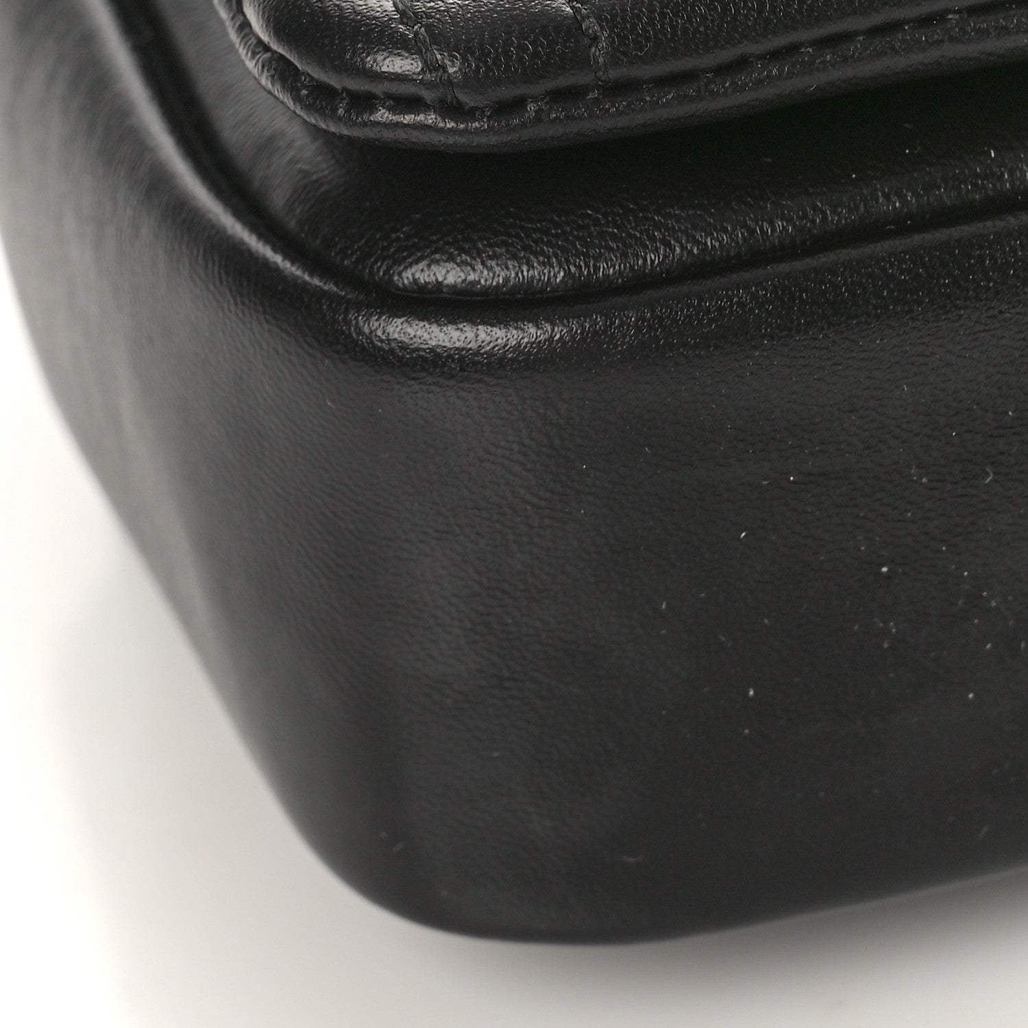 Burberry Lambskin Quilted Small Lola Bag Black 8 of 8