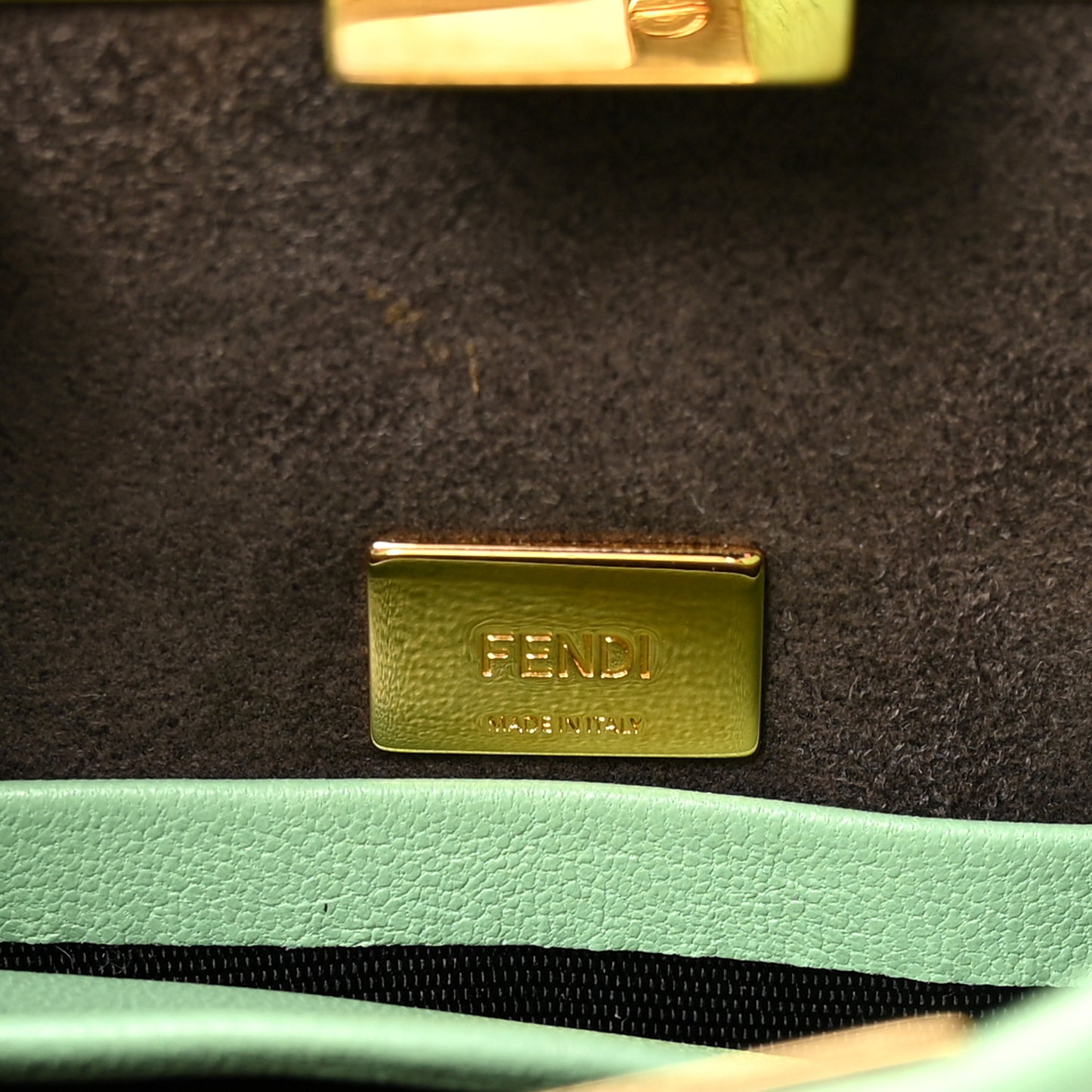 Shiny Nappa Micro Peekaboo Iconic Satchel Verde Acqua