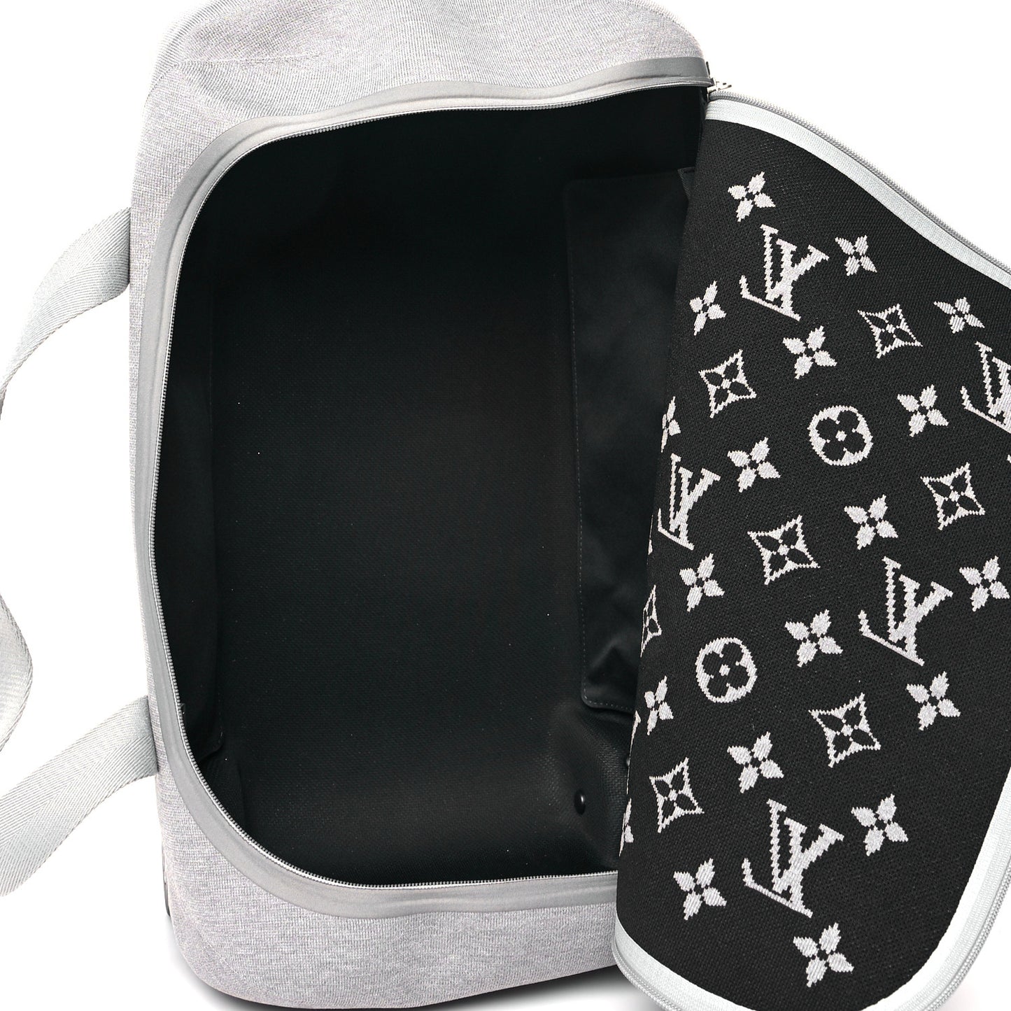 Knit Monogram Horizon Soft Duffle 55 Grey