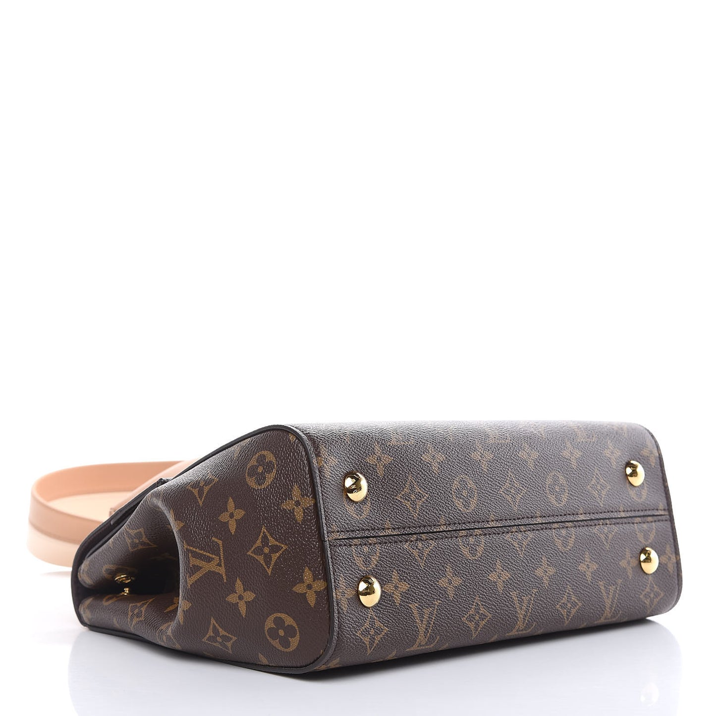 Monogram Cluny MM Papyrus Creme