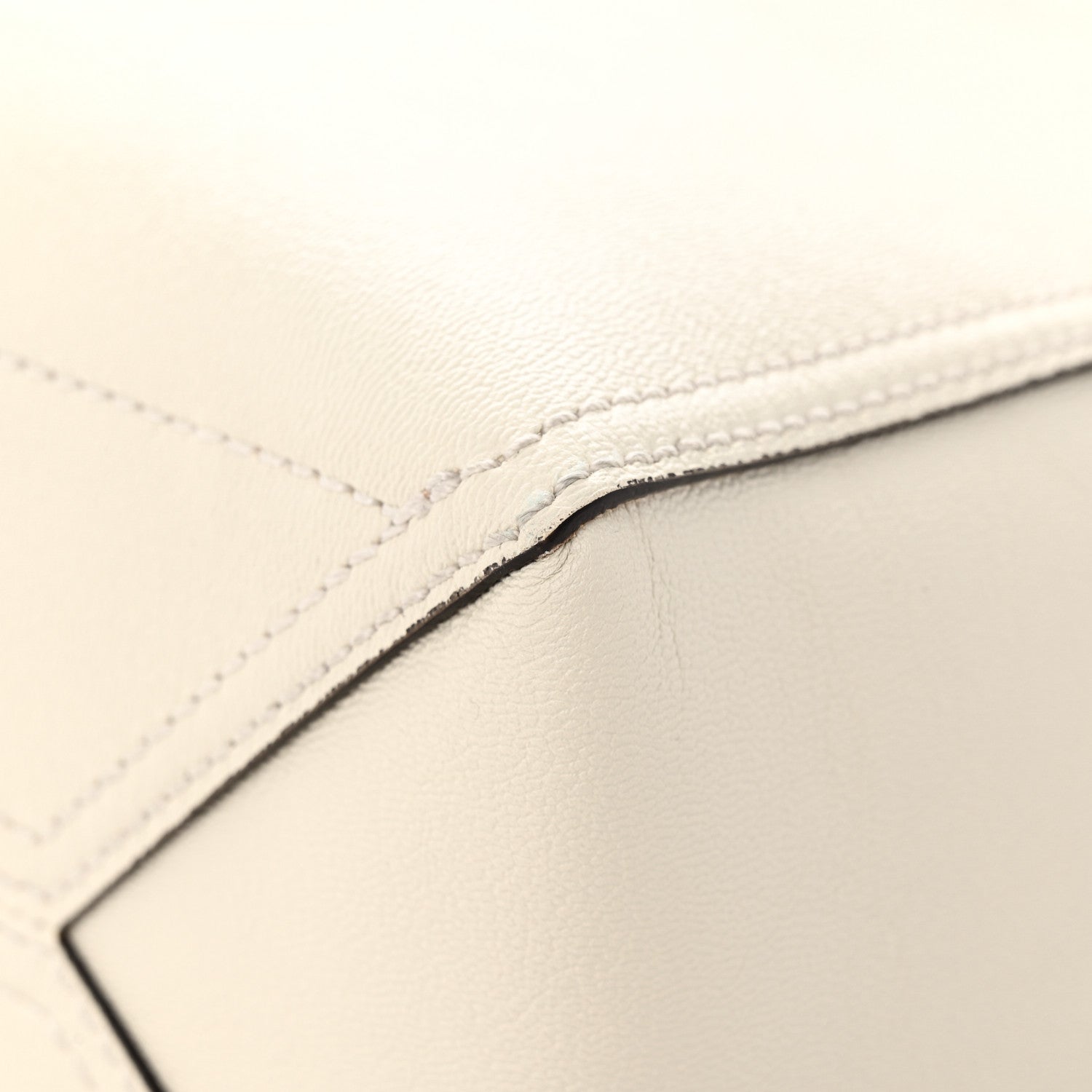 Gucci New Sakai Calfskin Lux Medium Dahlia Tote Mystic White 10 of 12