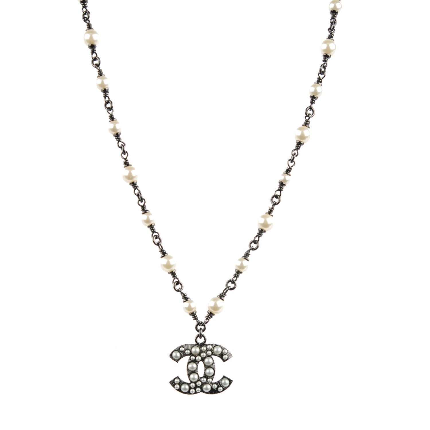 Chanel Pearl Beaded CC Necklace Ruthenium 1 of 5