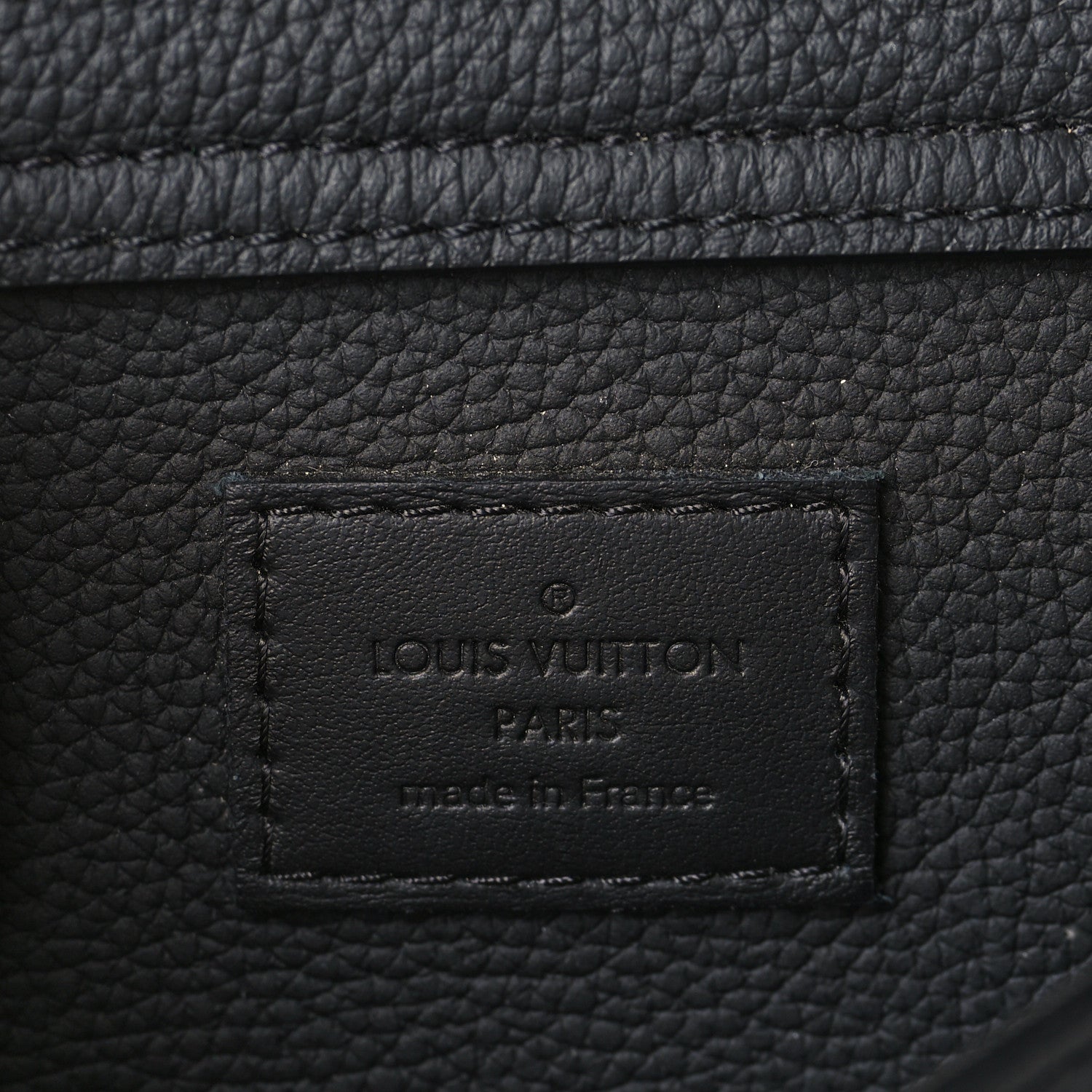 Louis Vuitton Grained Calfskin Aerogram Takeoff Sling Black 6 of 8