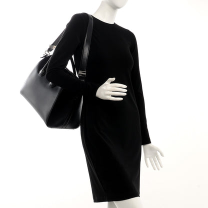 Givenchy Shiny Lord Calfskin Medium Antigona Black 2 of 9