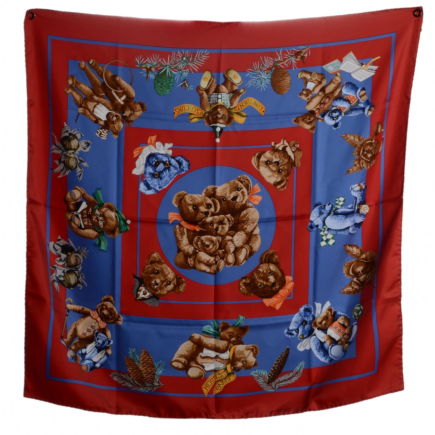 Silk Confidents Des Coeurs Scarf 90