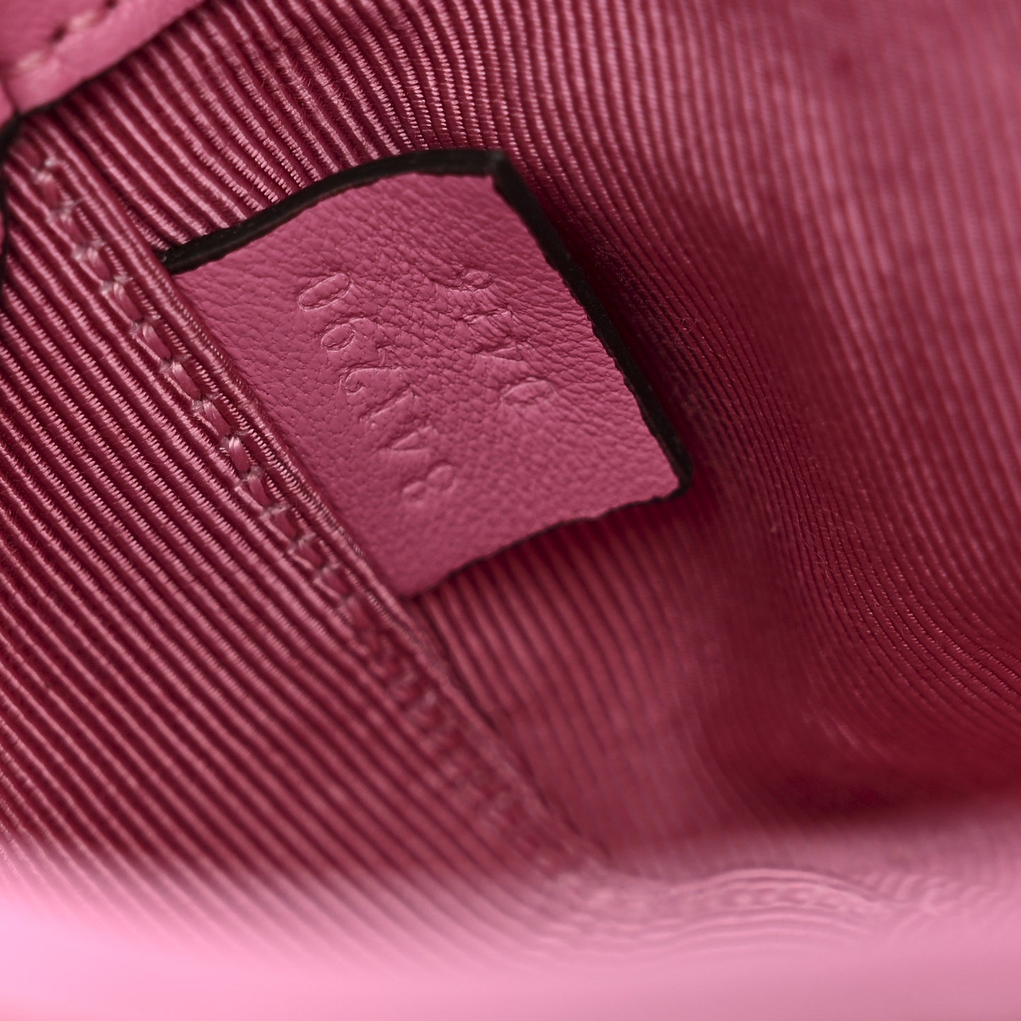 Tweed GG Monogram Mini GG Marmont Shoulder Bag Pink Red