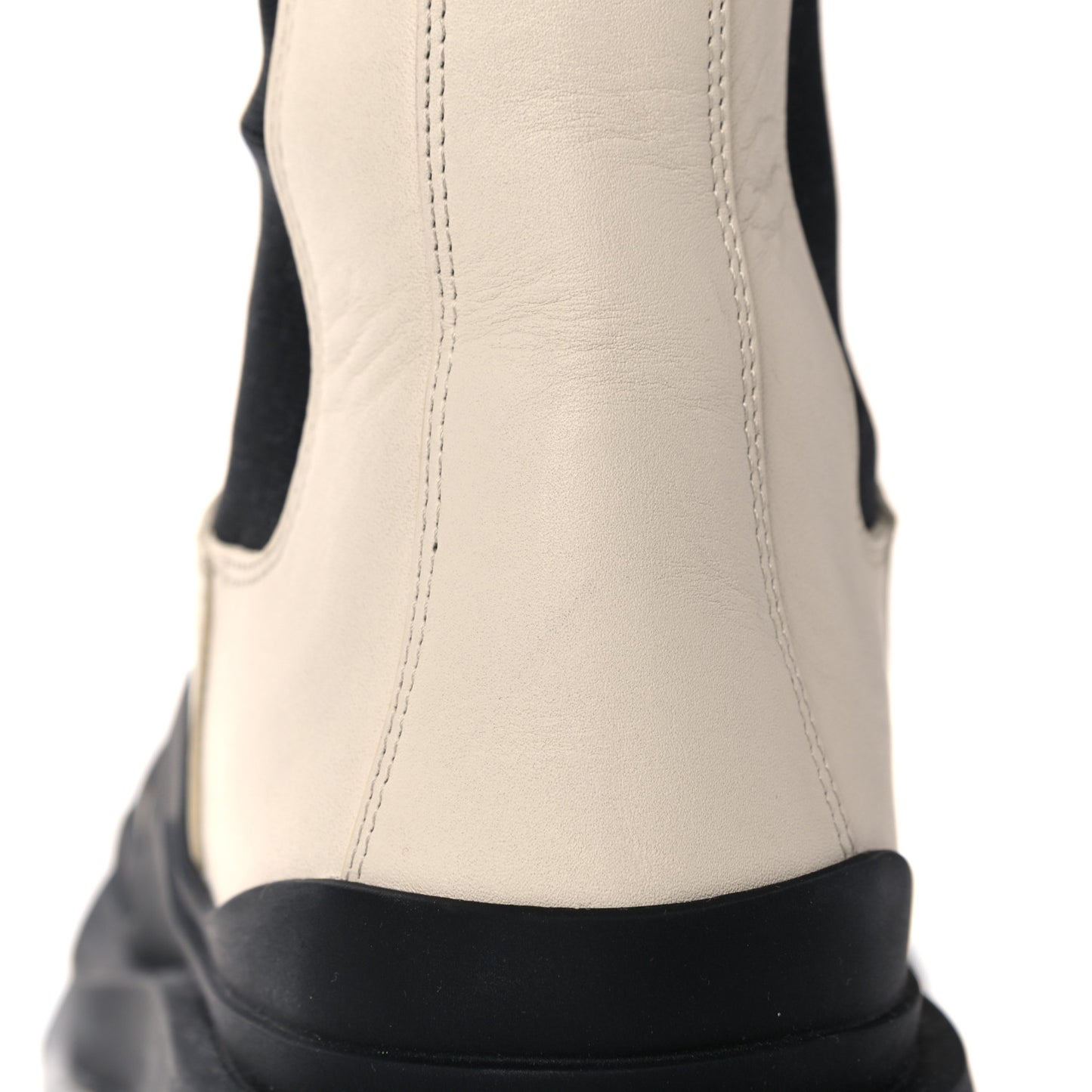 Calfskin The Tire Chelsea Boots 39 Sea Salt Black