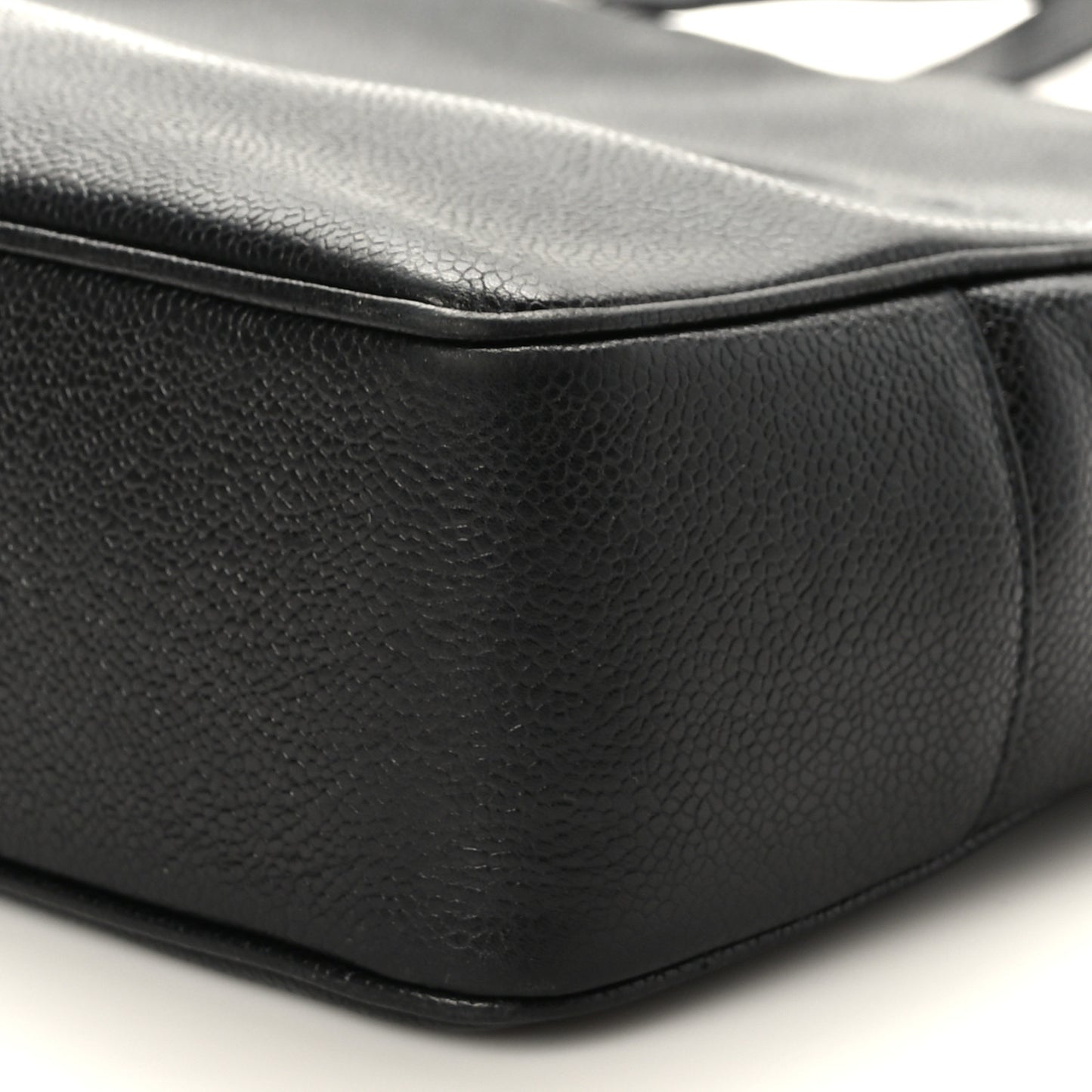 Caviar Large CC Shoulder Bag Black