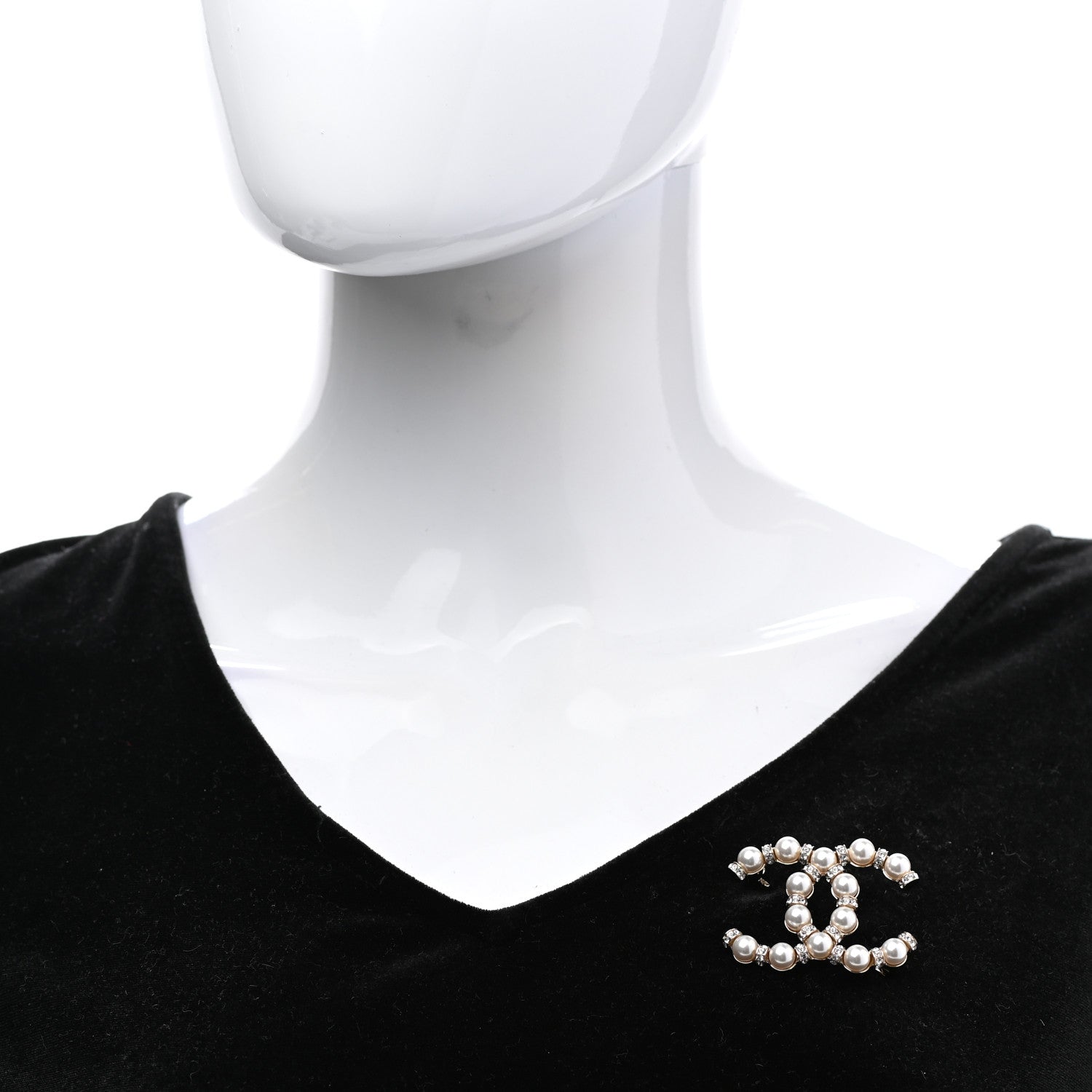Chanel Pearl Crystal Nefertiti CC Brooch Gold 2 of 5