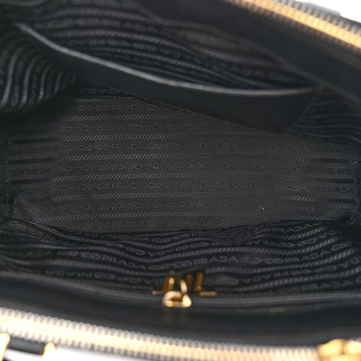 Saffiano Small Galleria Double Zip Tote Black