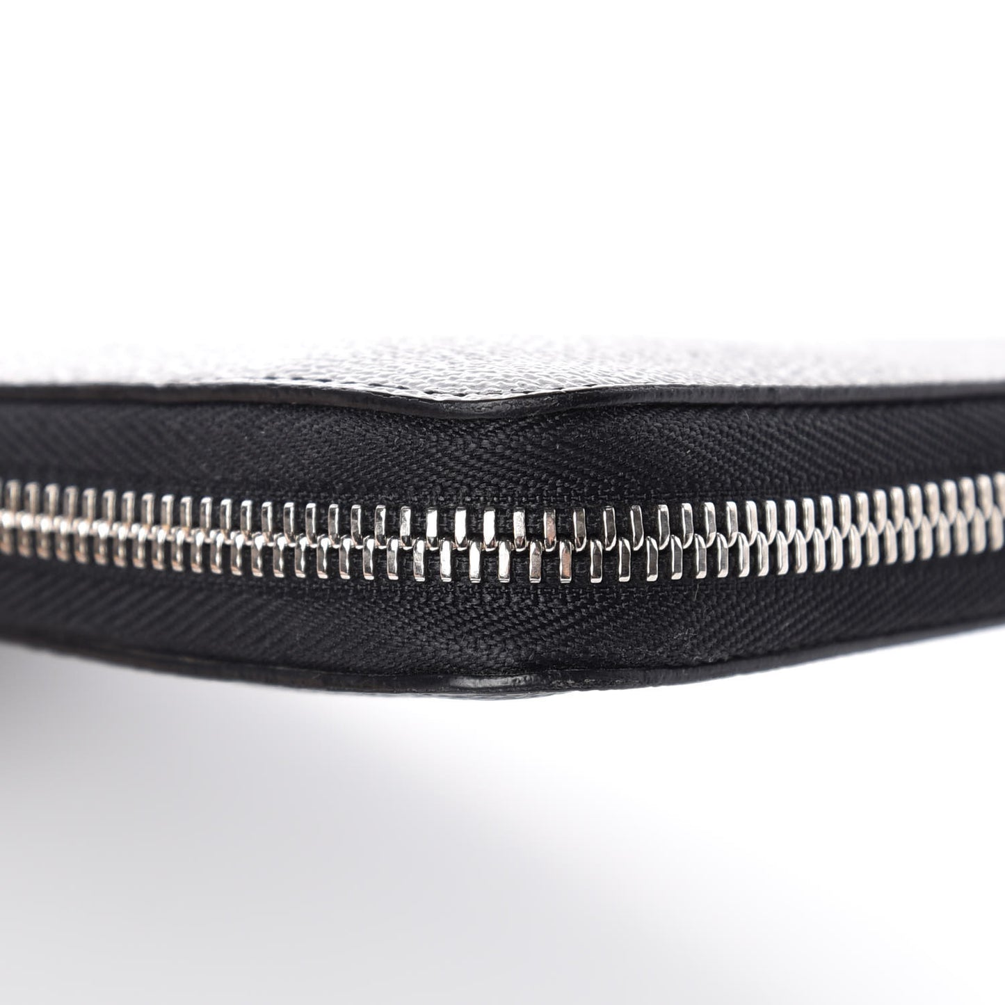 Damier Graphite Zippy Organizer Wallet