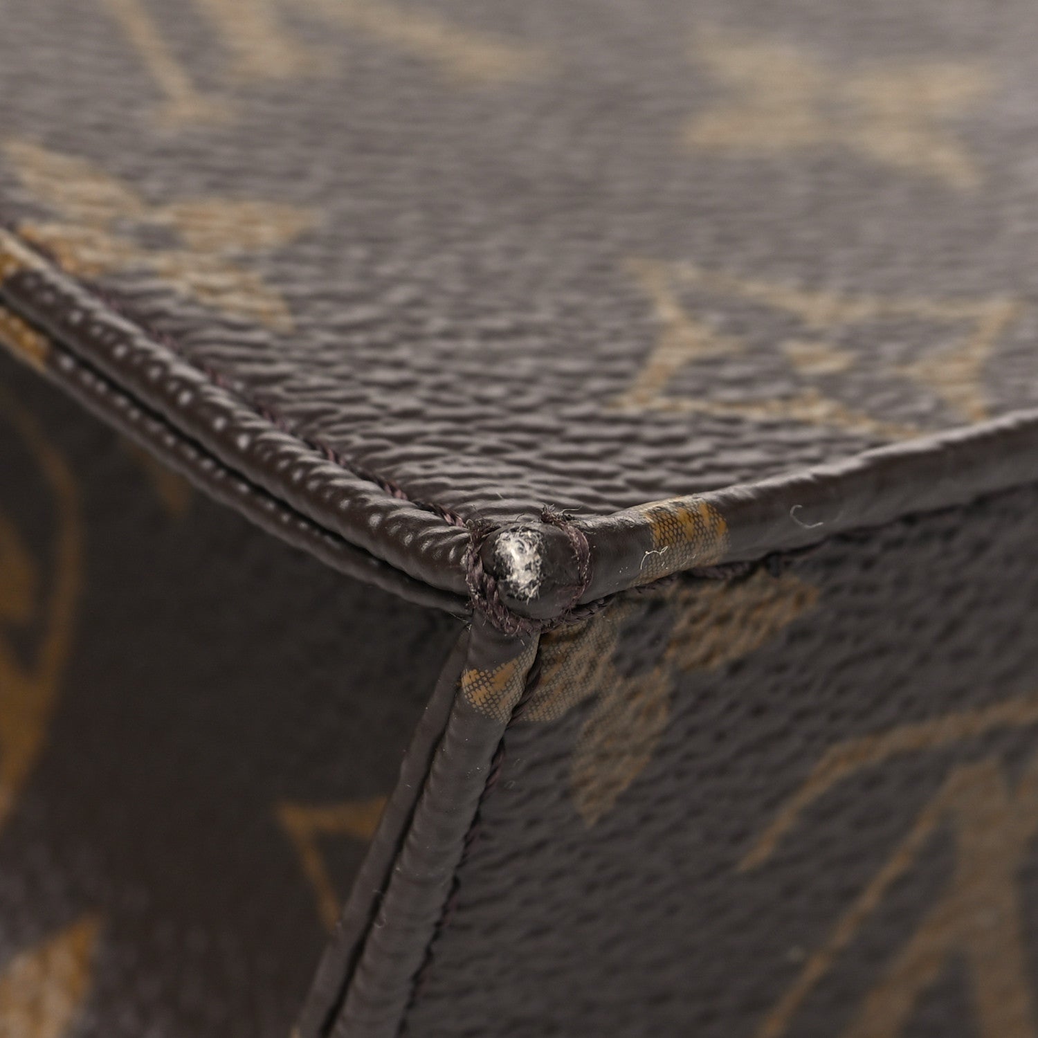 Louis Vuitton Monogram Petit Sac Plat 11 of 12