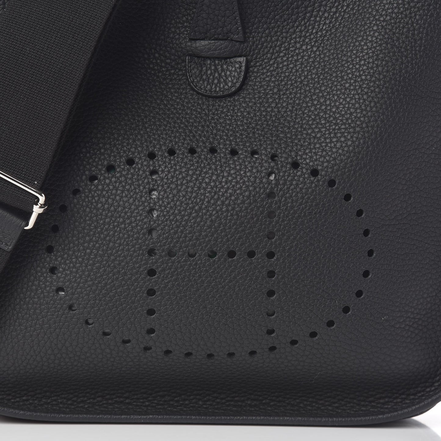 Taurillon Clemence Evelyne III PM Black