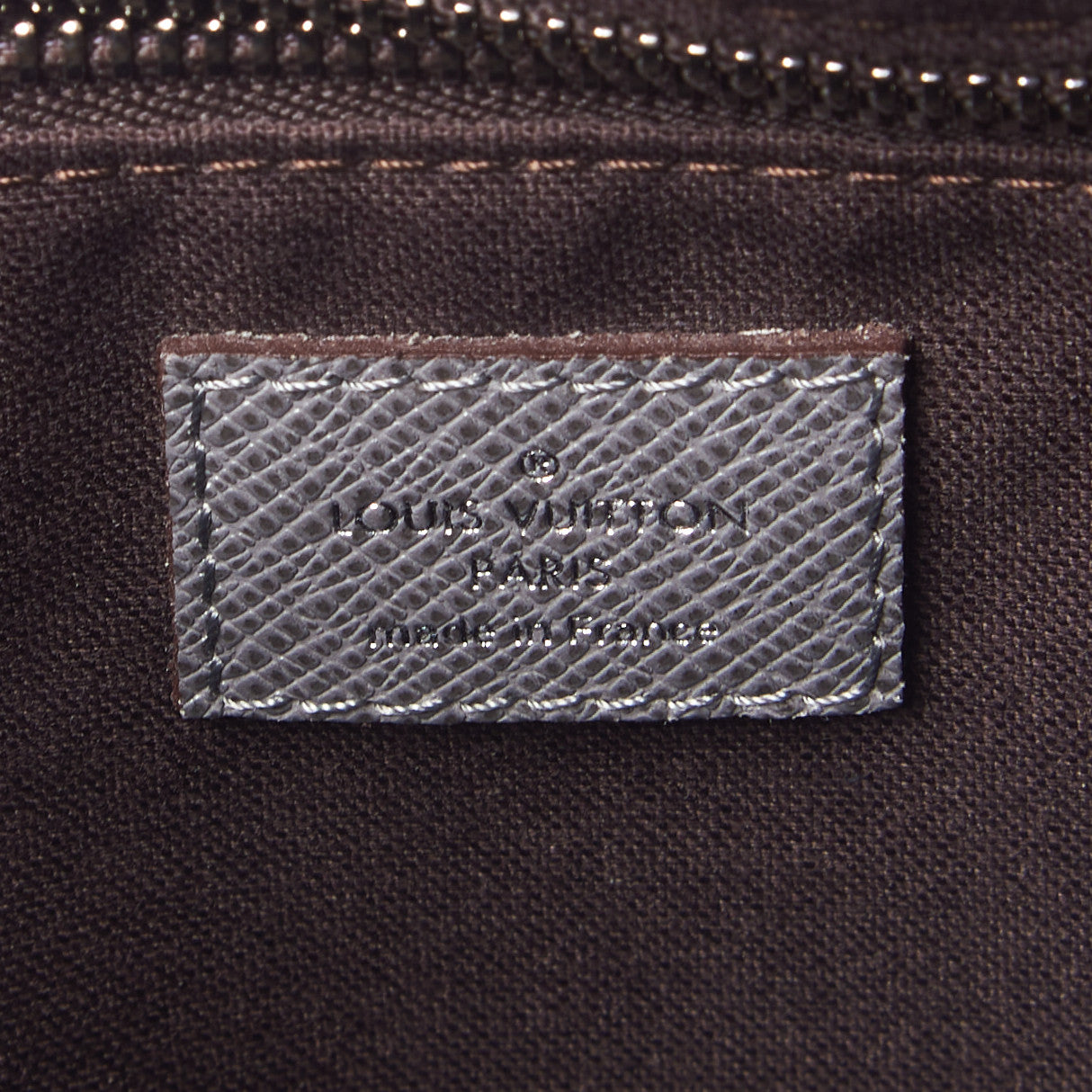 Louis Vuitton Taiga Roman PM Messenger Glacier 7 of 7