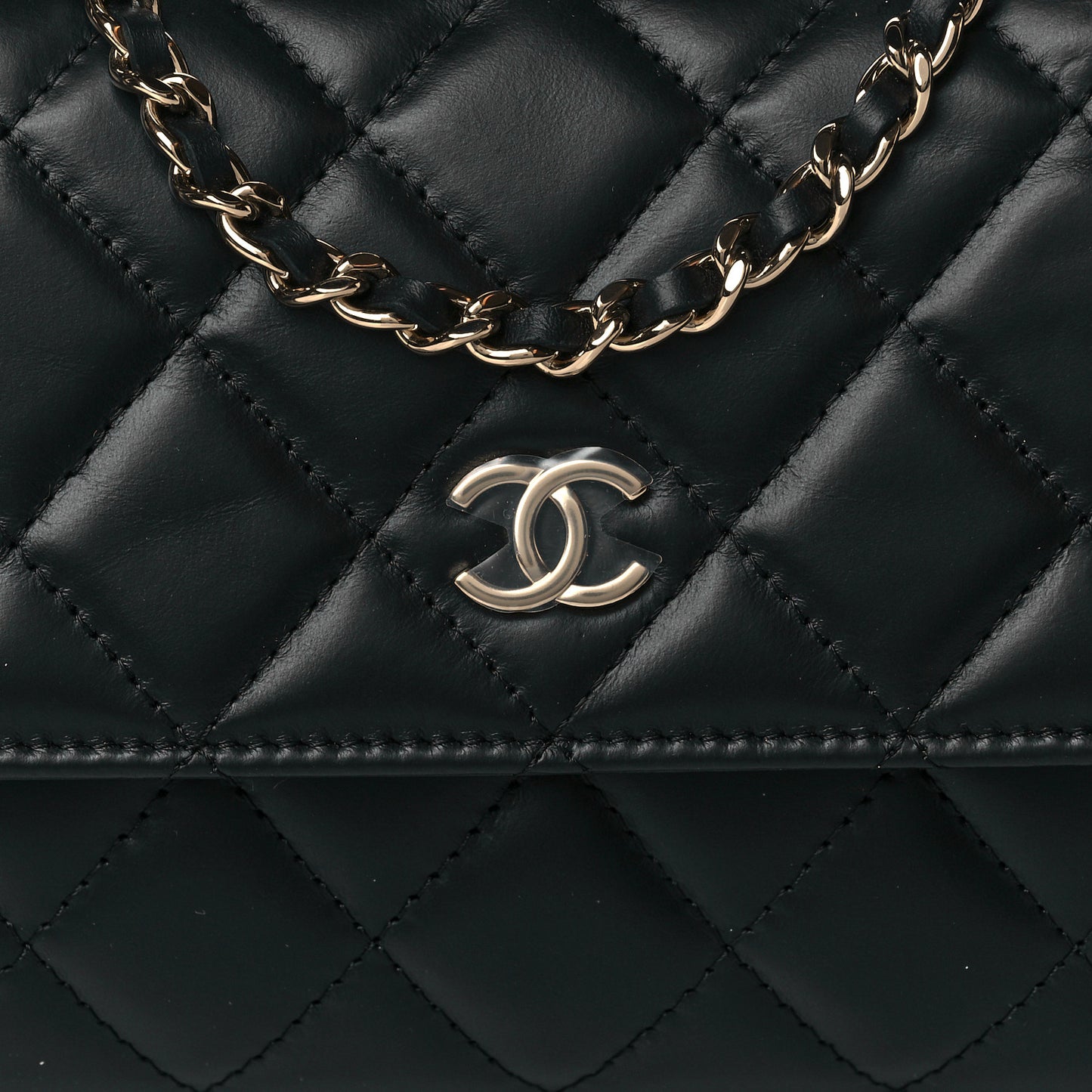 Shiny Calfskin Quilted Flap Phone Holder With Chain Black