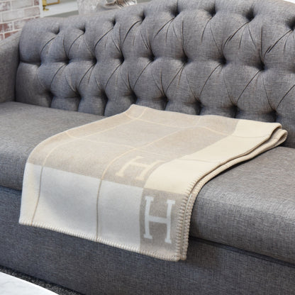 Hermes Wool Cashmere Avalon III Blanket Coco Camomille 2 of 4