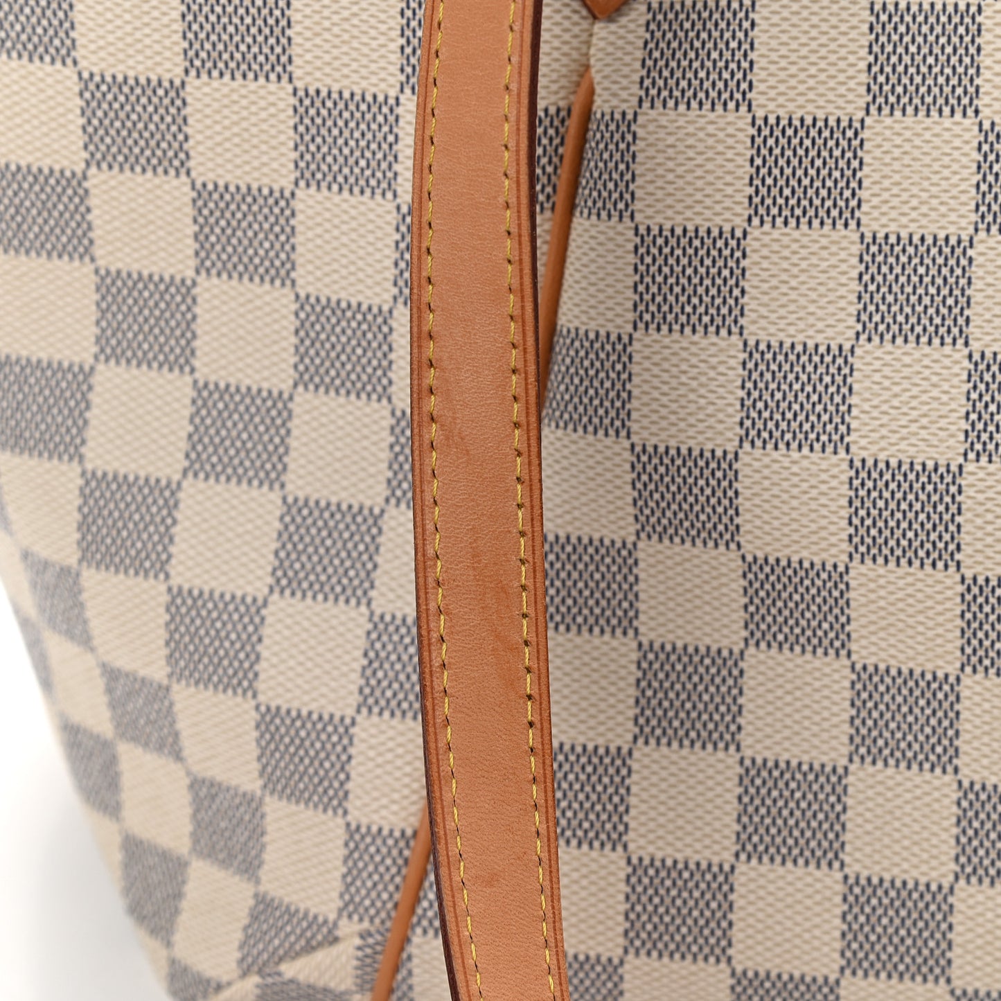 Damier Azur Totally MM