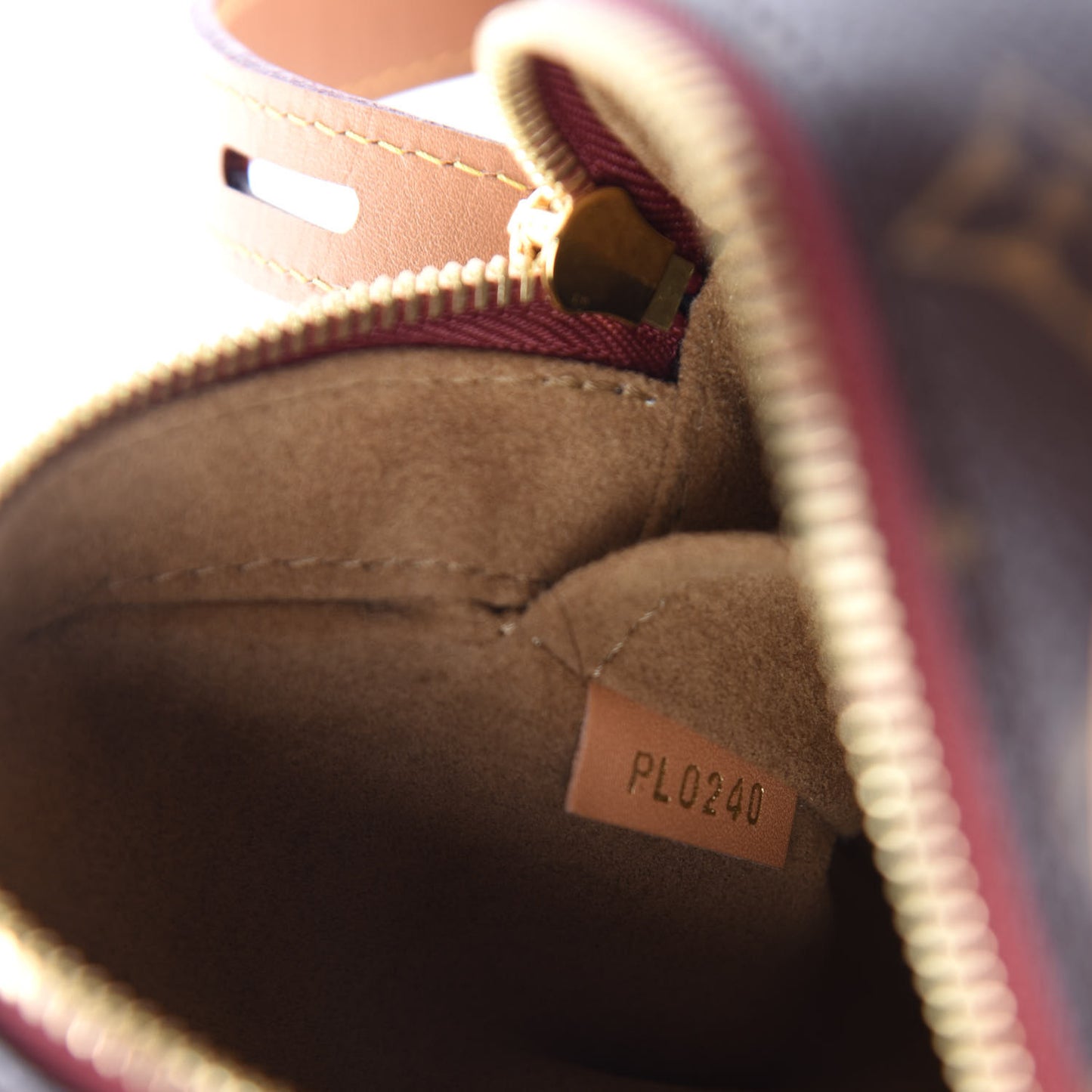 Monogram Boite Chapeau Souple PM