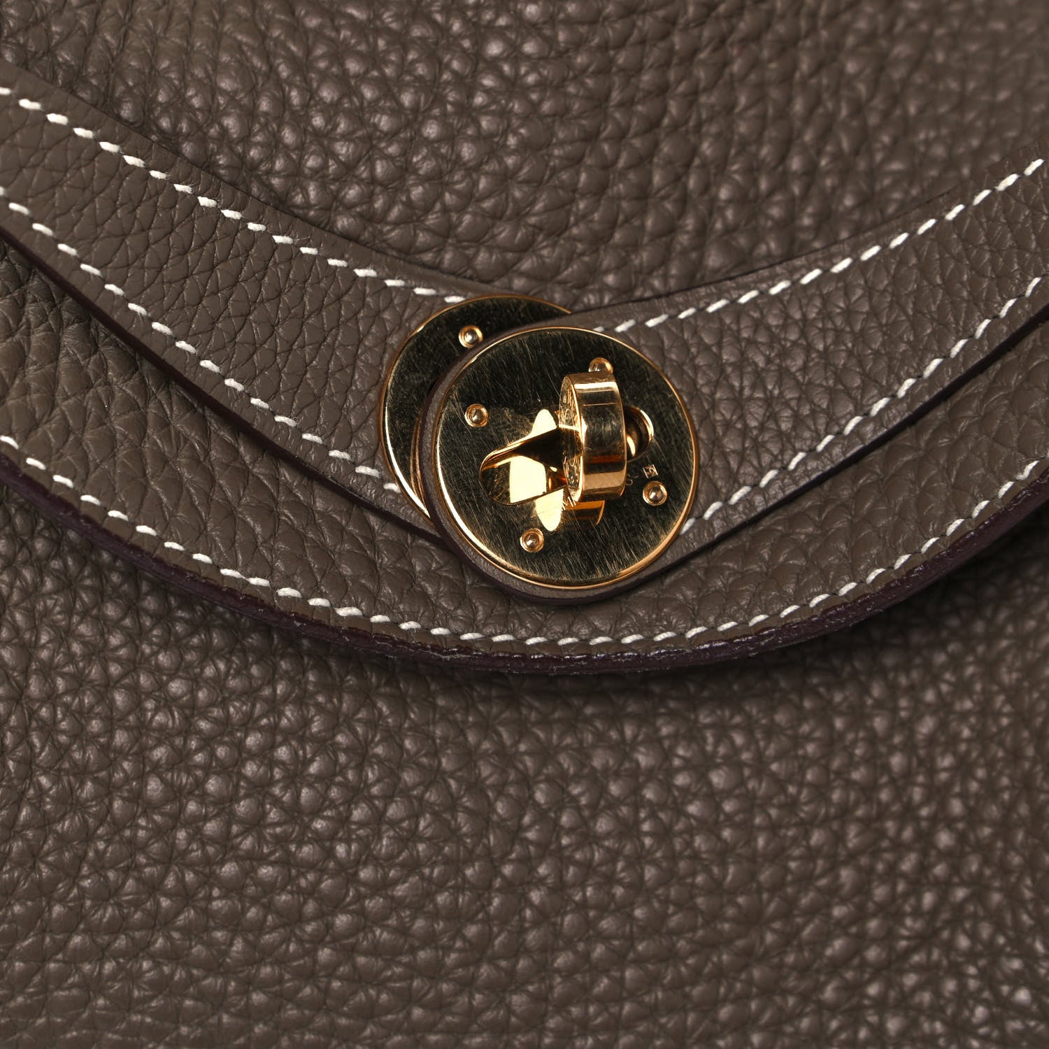 Hermes Taurillon Clemence Lindy 26 Etoupe 13 of 14
