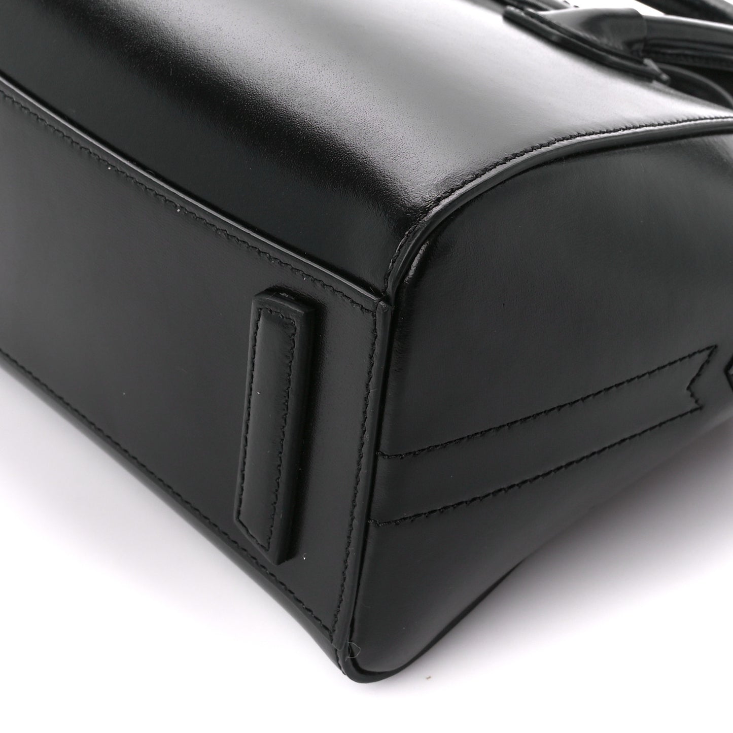 Shiny Lord Calfskin Mini Antigona Black