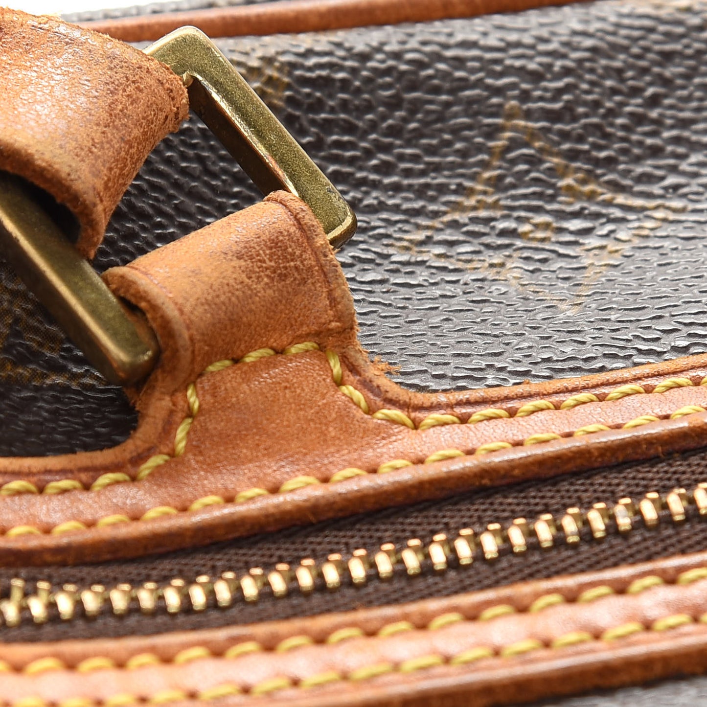 Monogram Cite MM